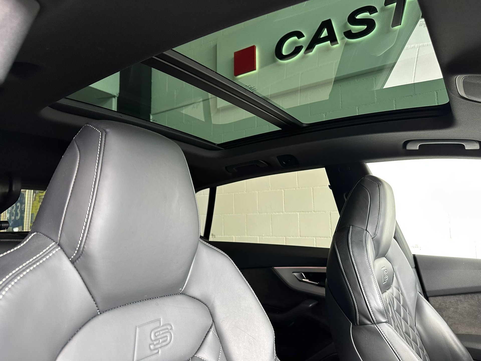 AUDI Q8 50 TDI quattro tiptronic-image-8