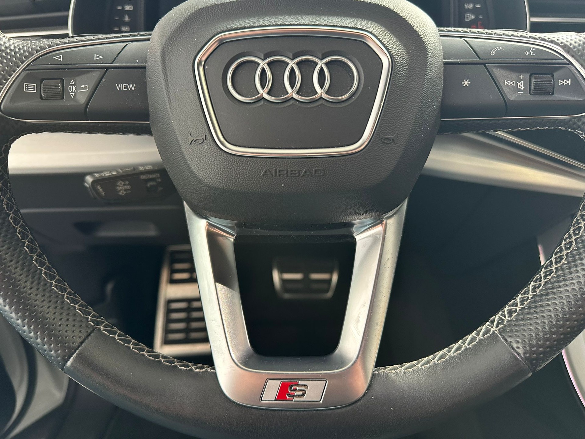 AUDI Q8 50 TDI quattro tiptronic-image-12