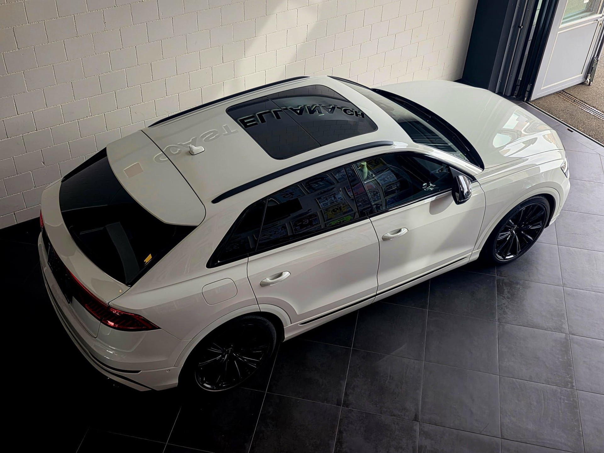 AUDI Q8 50 TDI quattro tiptronic-image-5