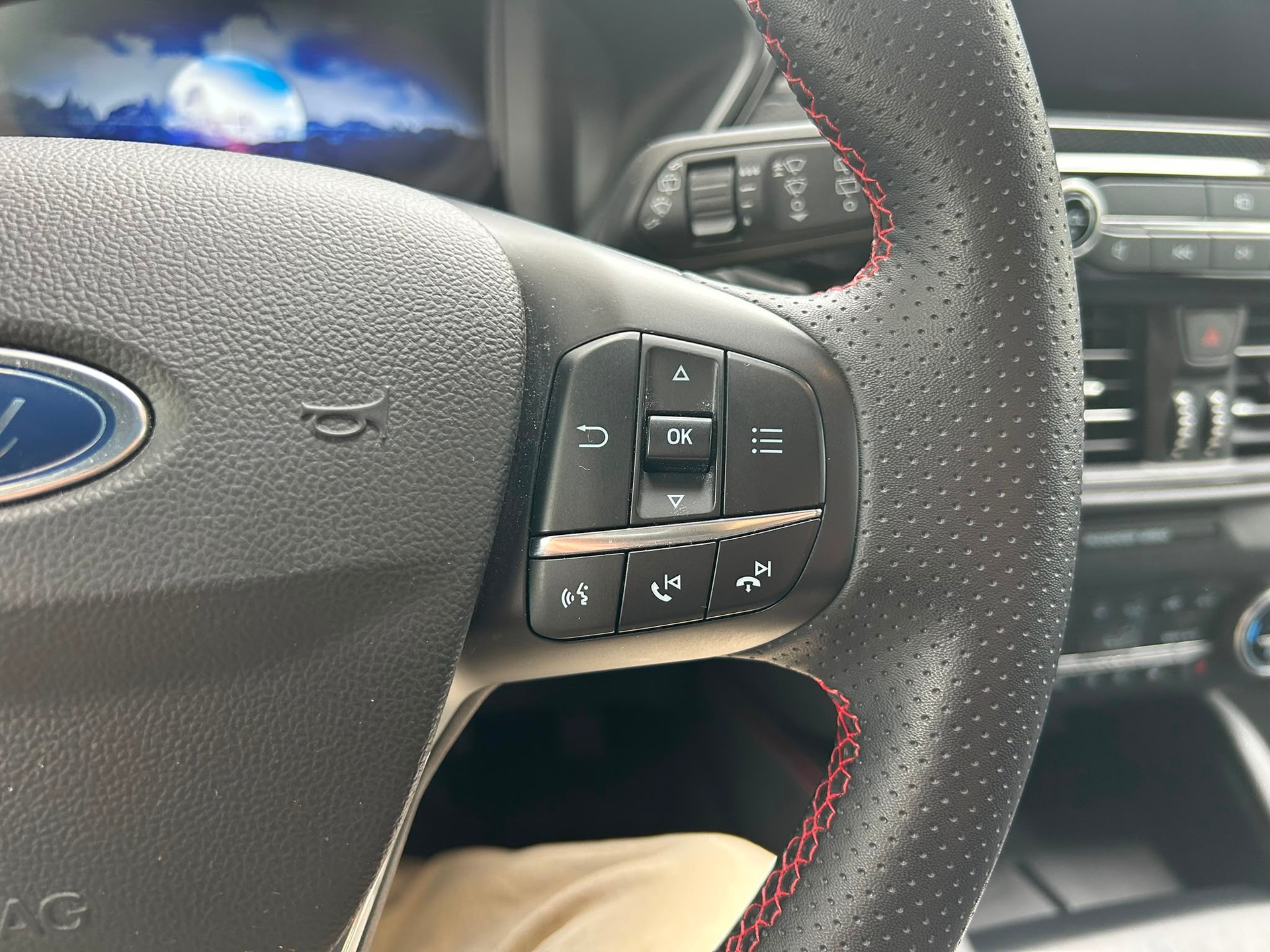FORD Kuga 2.5 PHEV ST-Line X 2WD-image-9