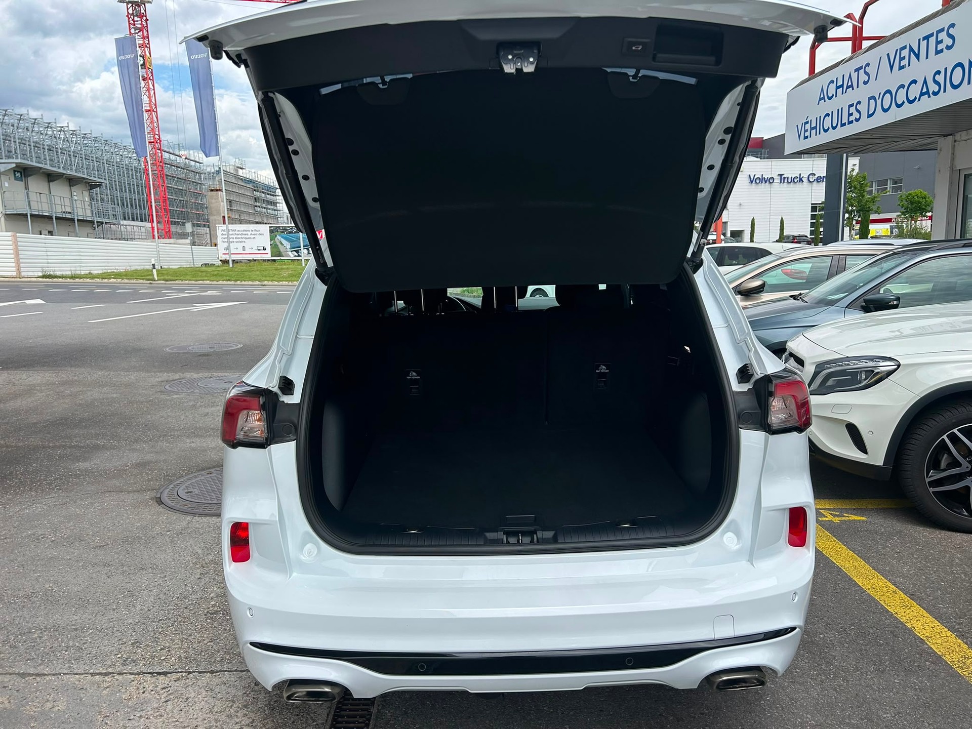 FORD Kuga 2.5 PHEV ST-Line X 2WD-image-4
