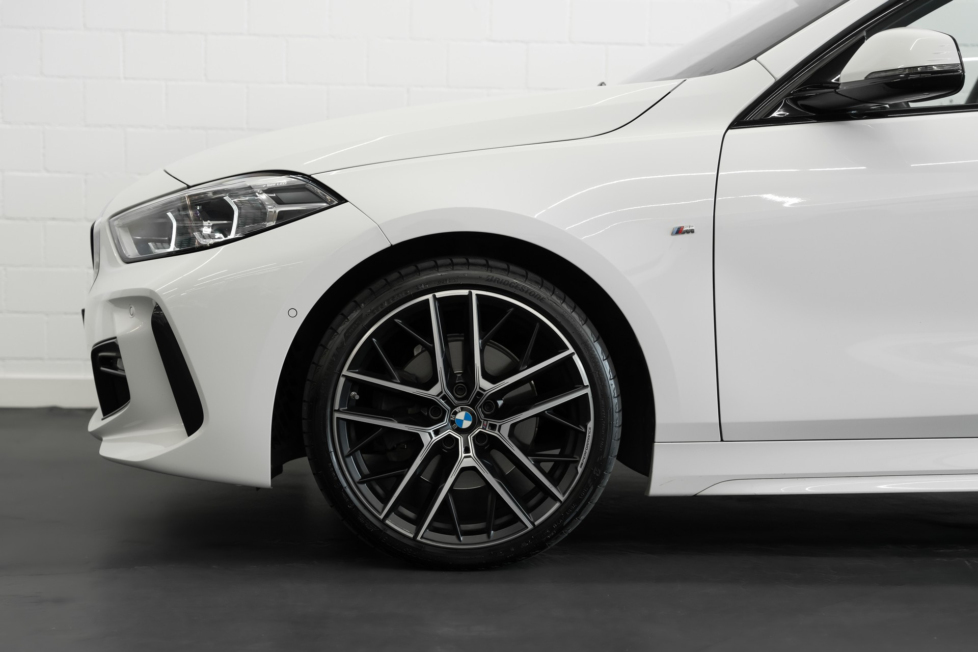 BMW 118i Steptronic M Sport-image-13