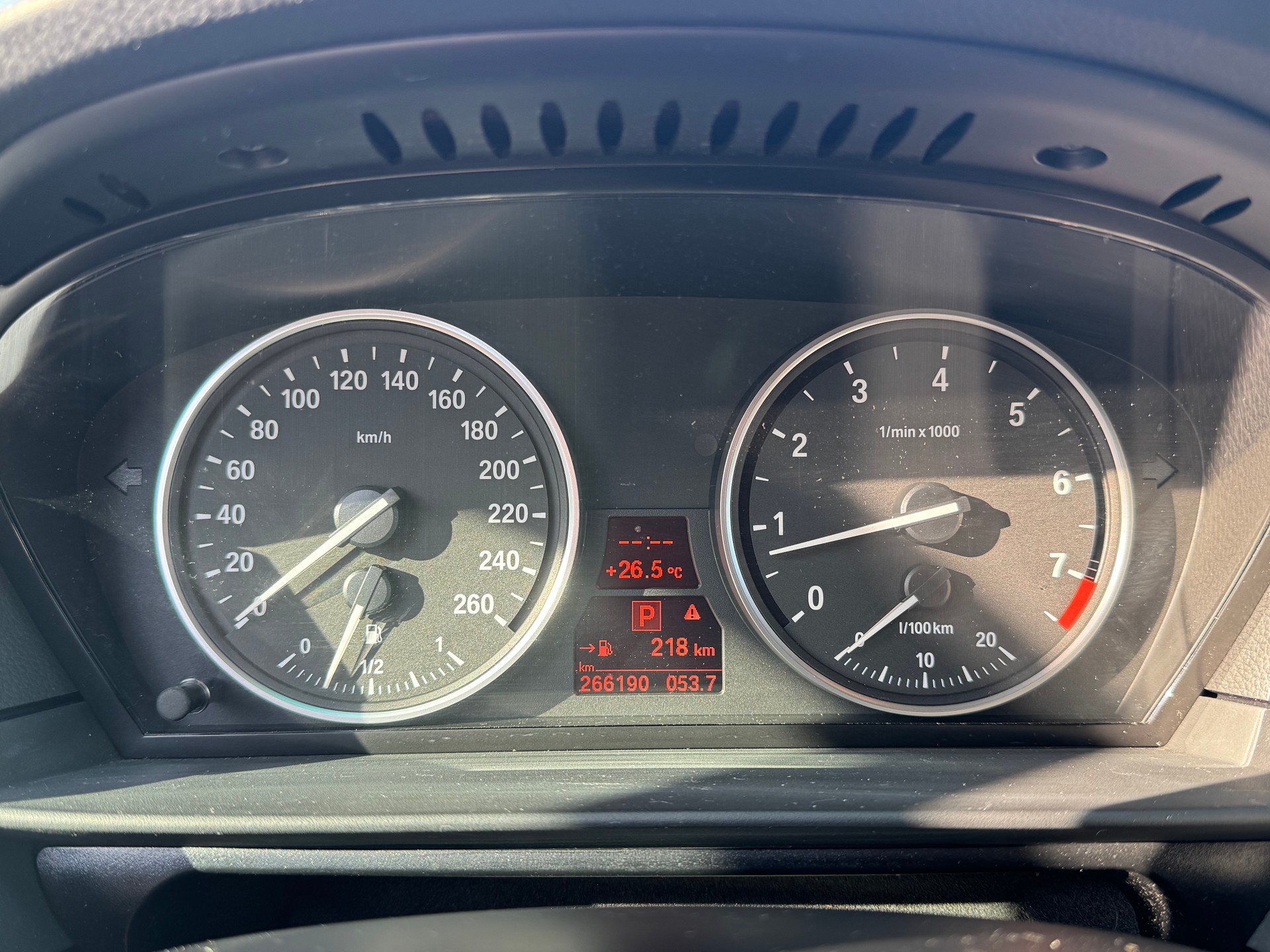 BMW 525xi Touring Steptronic-image-12