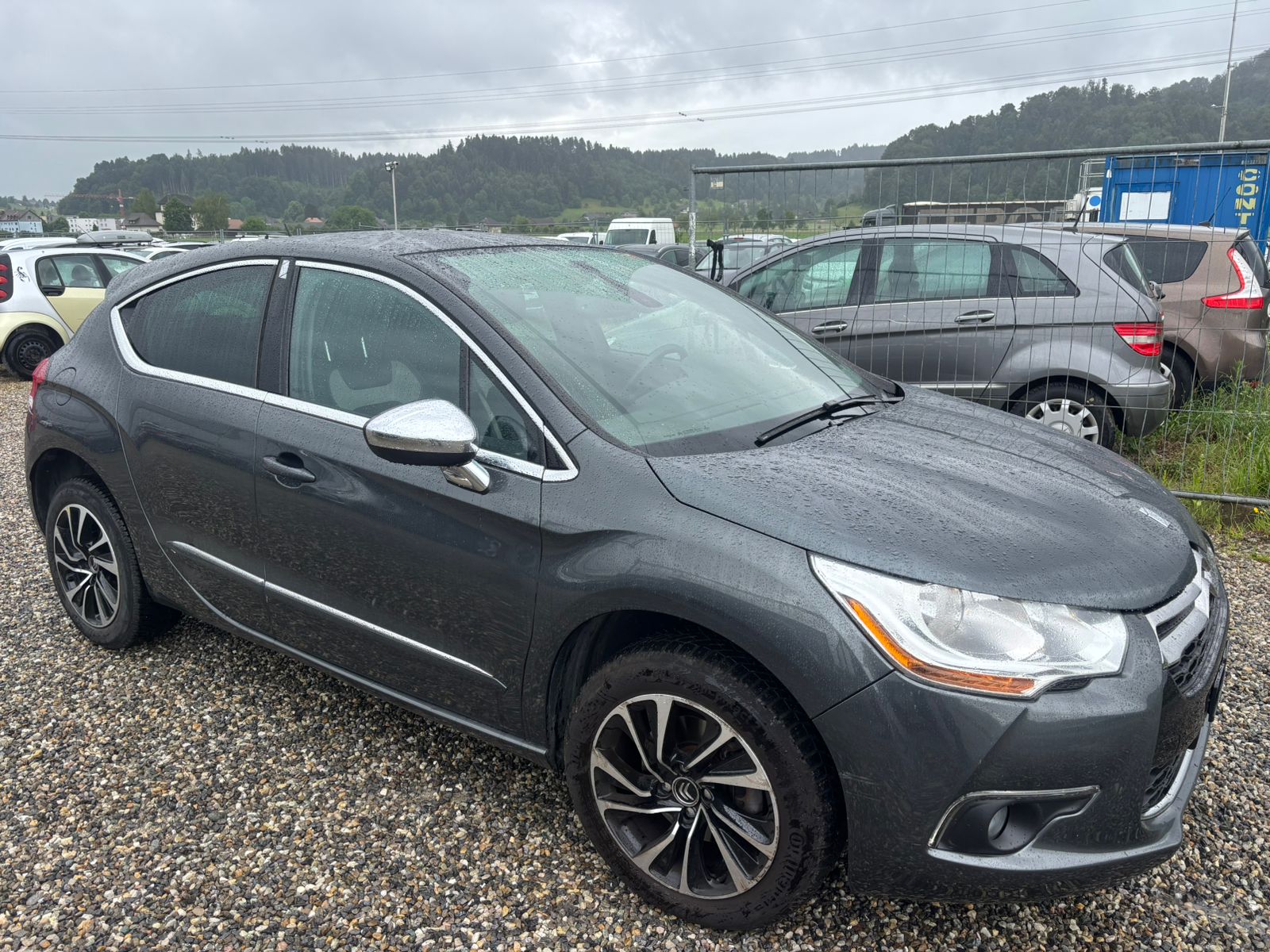 DS AUTOMOBILES DS4 1.6 THP SO Chic Automatic-image-2
