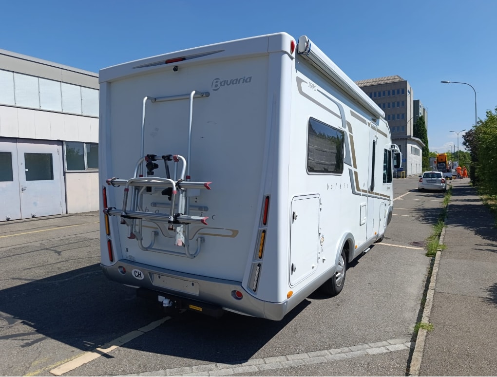 BAVARIA Baltic 690 LC *** Der ideale Reisebegleiter für Anspruchsvolle ***Automat 150PS *Rückfahrkamera *Navigation *AHK 2000Kg-showroom-element-2