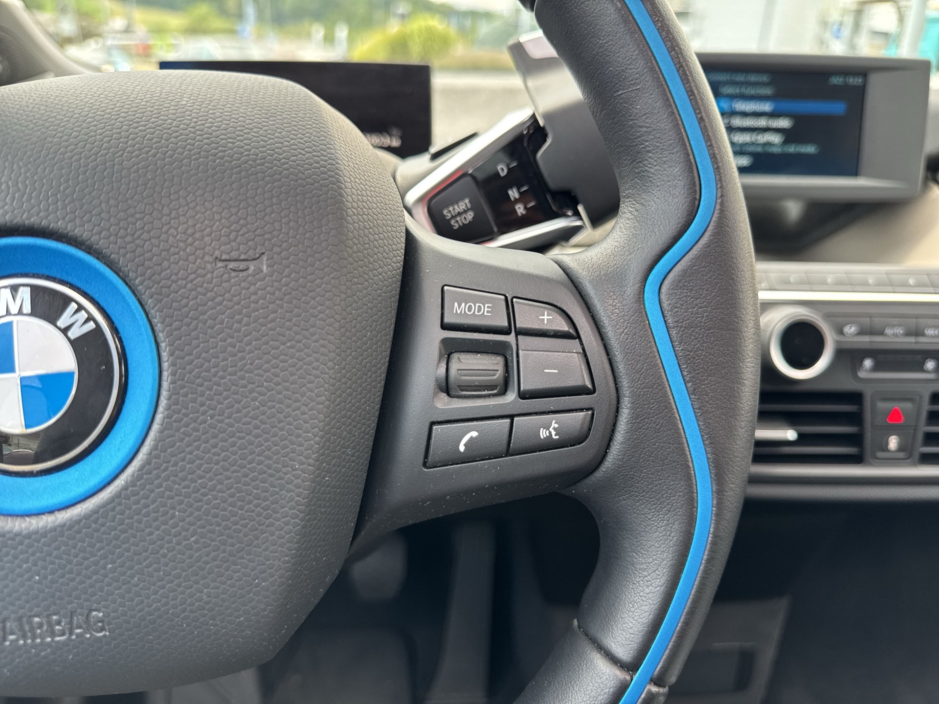 BMW i3 (120Ah)-image-15