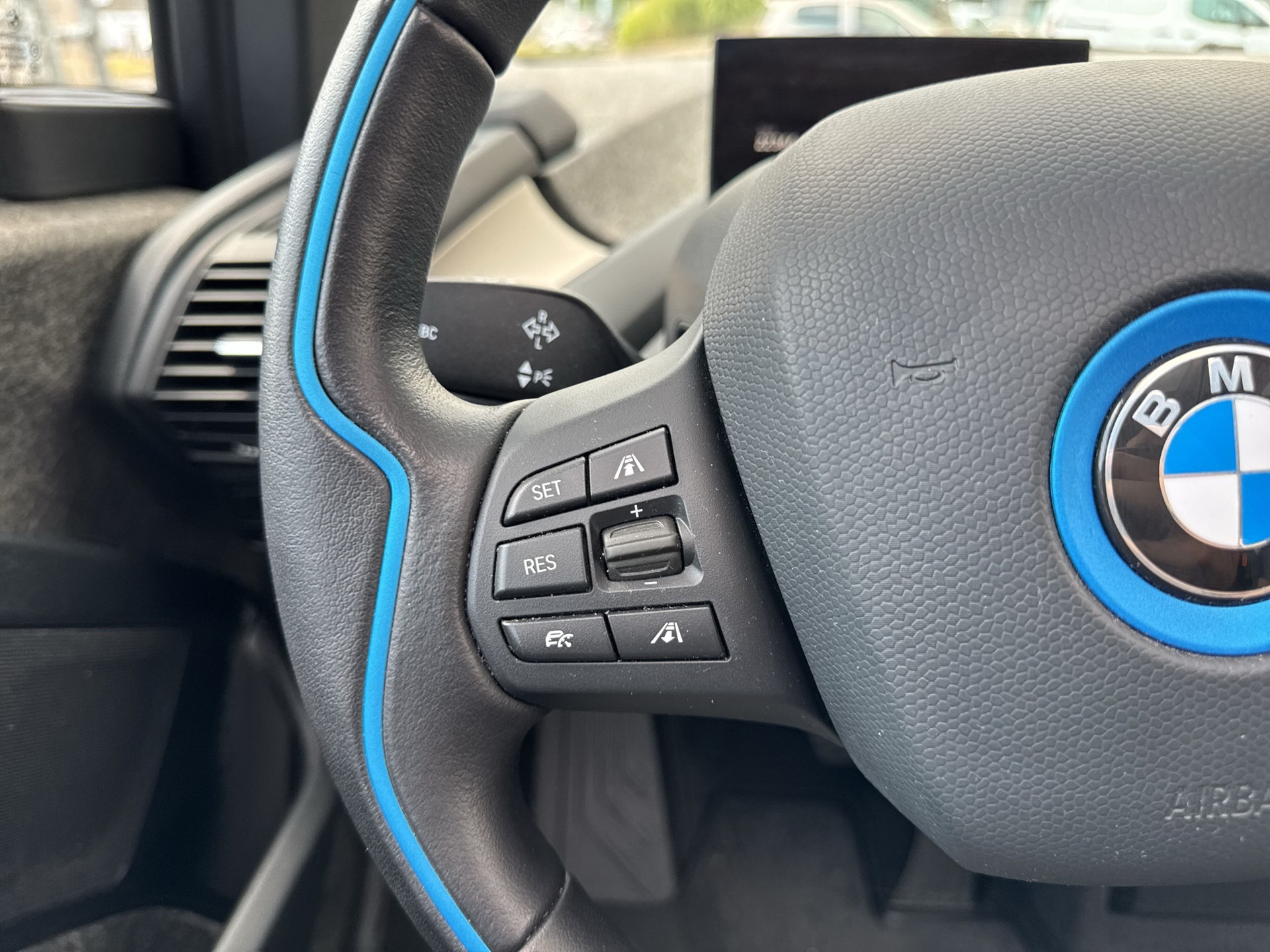 BMW i3 (120Ah)-image-14