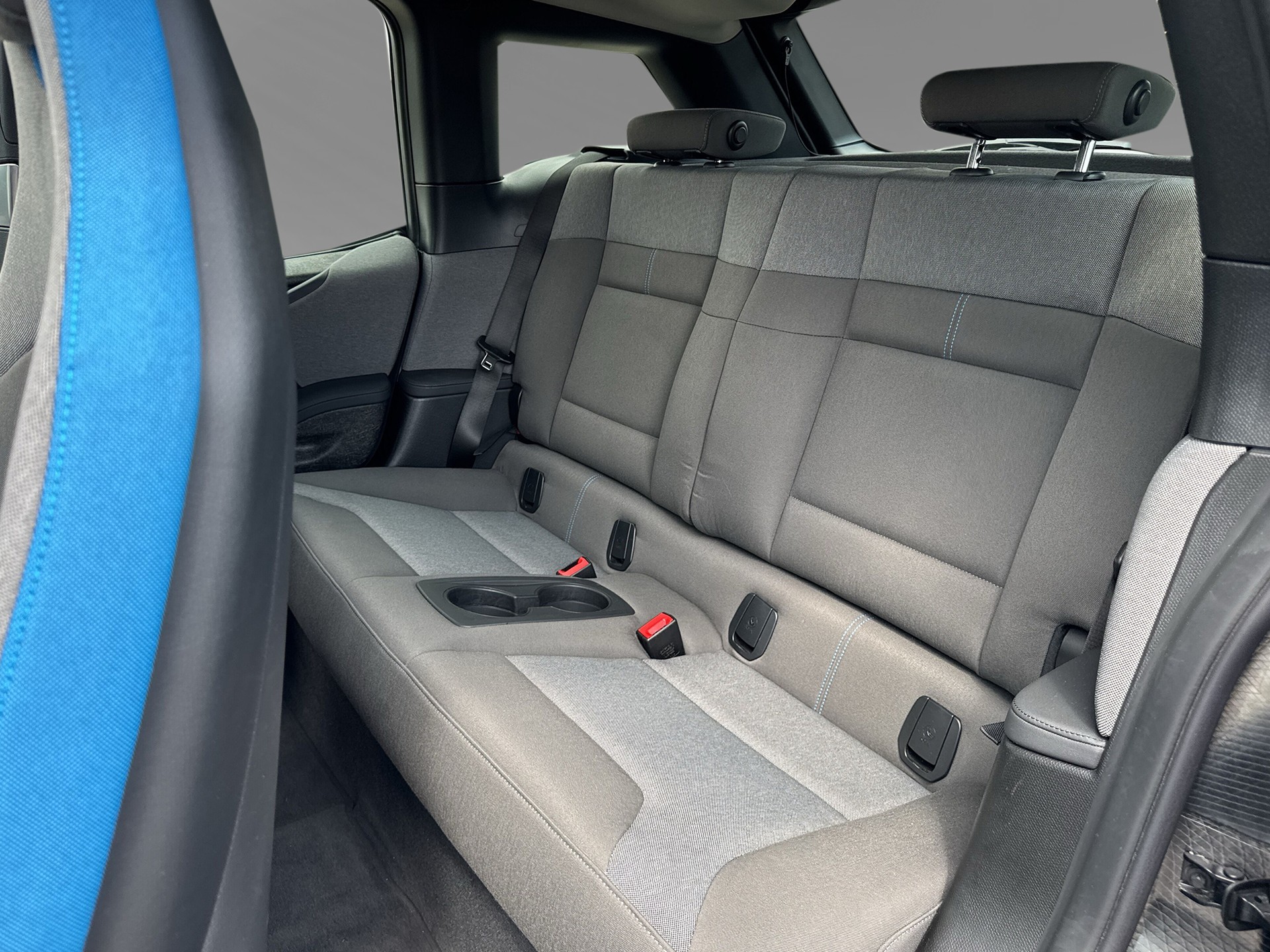BMW i3 (120Ah)-image-6