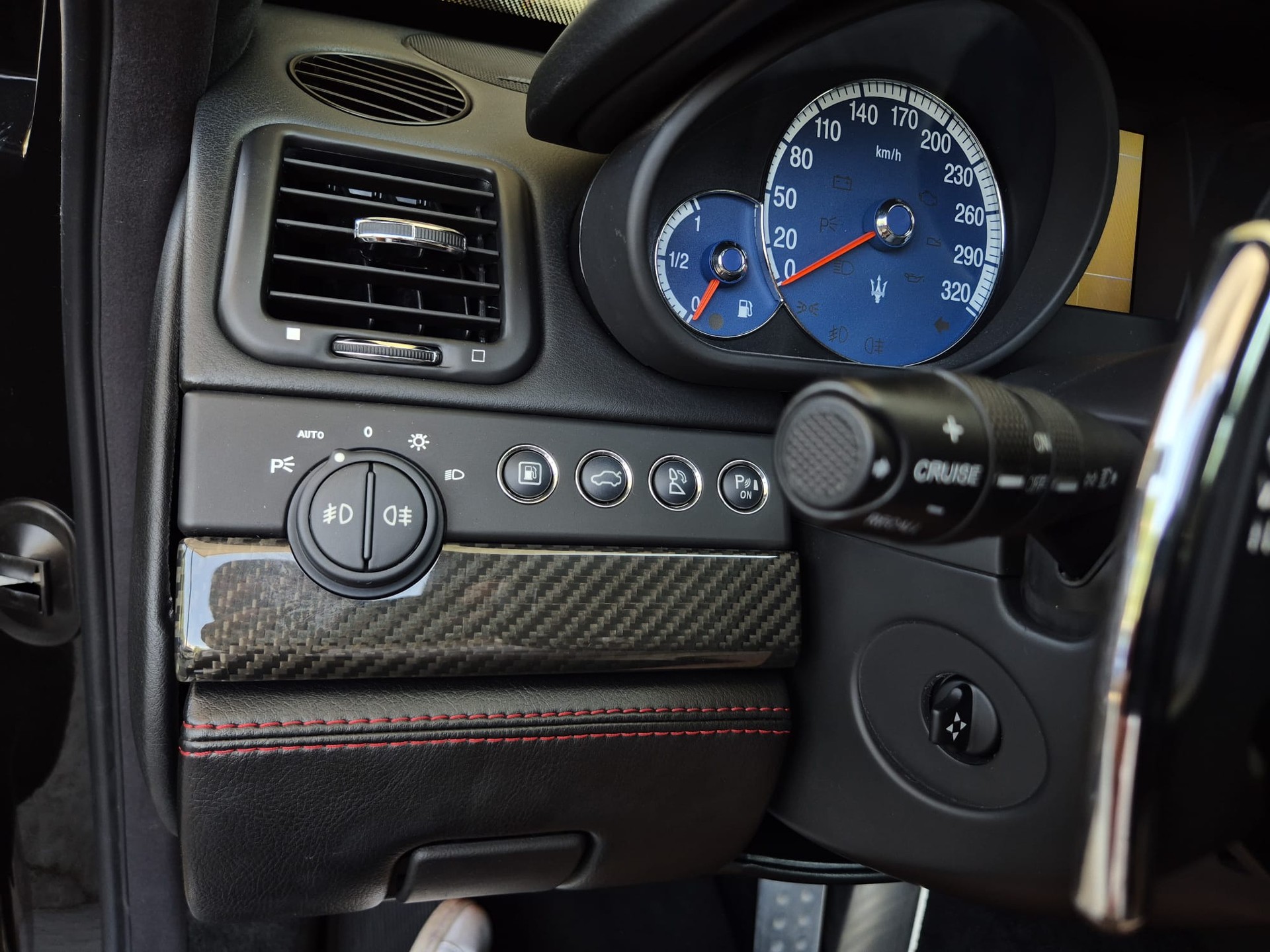 MASERATI Quattroporte 4.2 V8 Sport GT DuoSelect-image-13