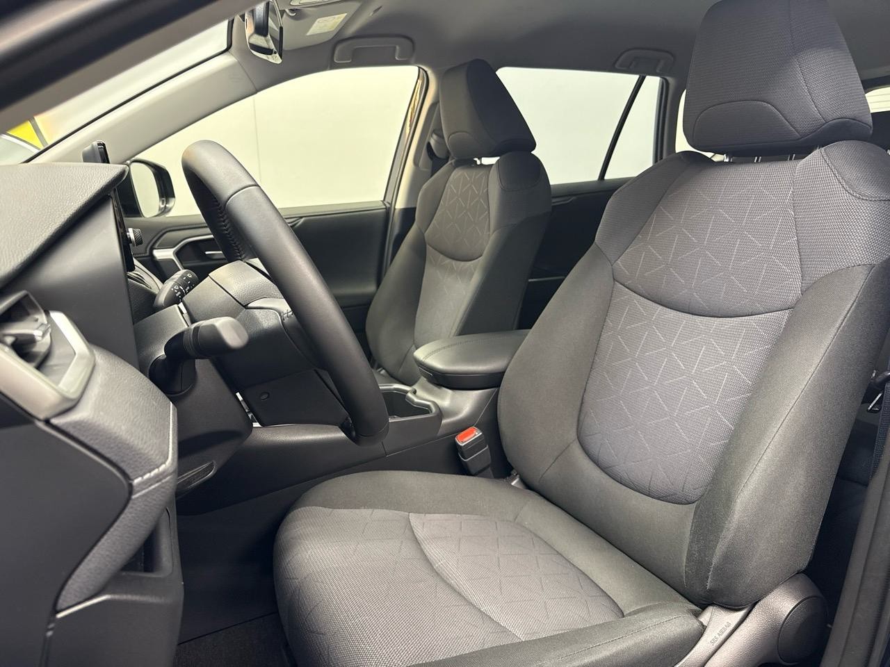 TOYOTA RAV-4 2.5 HSD Style e-CVT 4WD-image-4