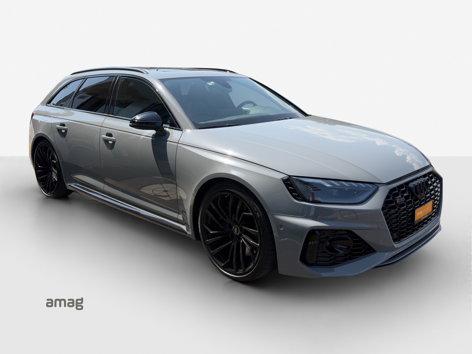 AUDI RS4 Avant quattro tiptronic-image-5