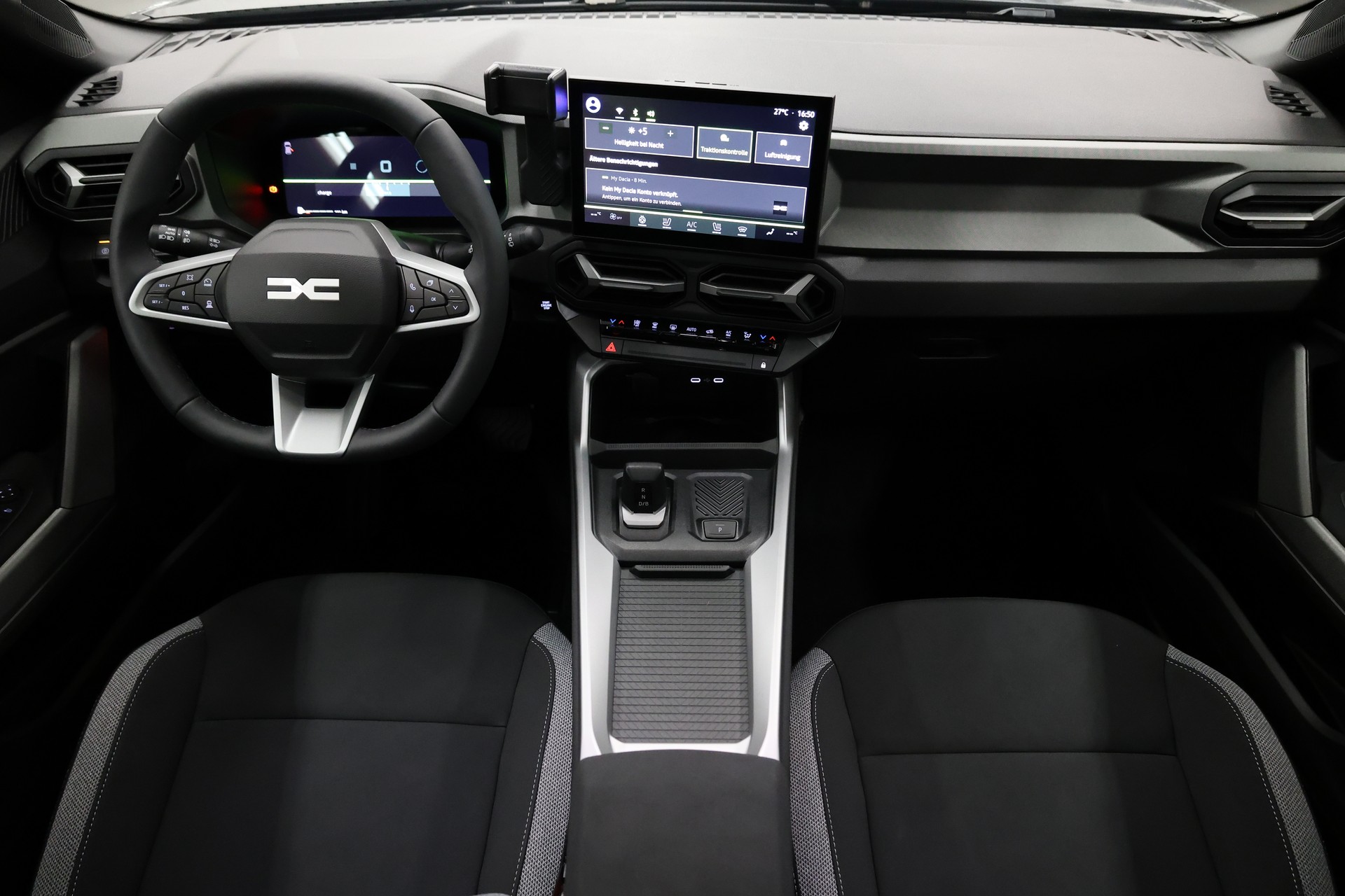 DACIA Bigster 1.8 Hybrid Journey-image-12