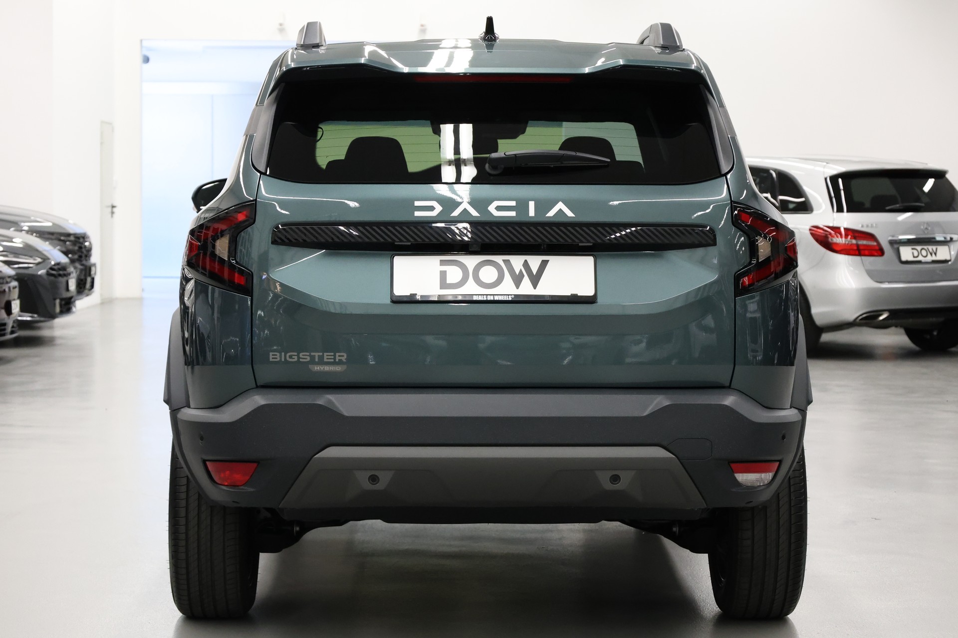 DACIA Bigster 1.8 Hybrid Journey-image-8