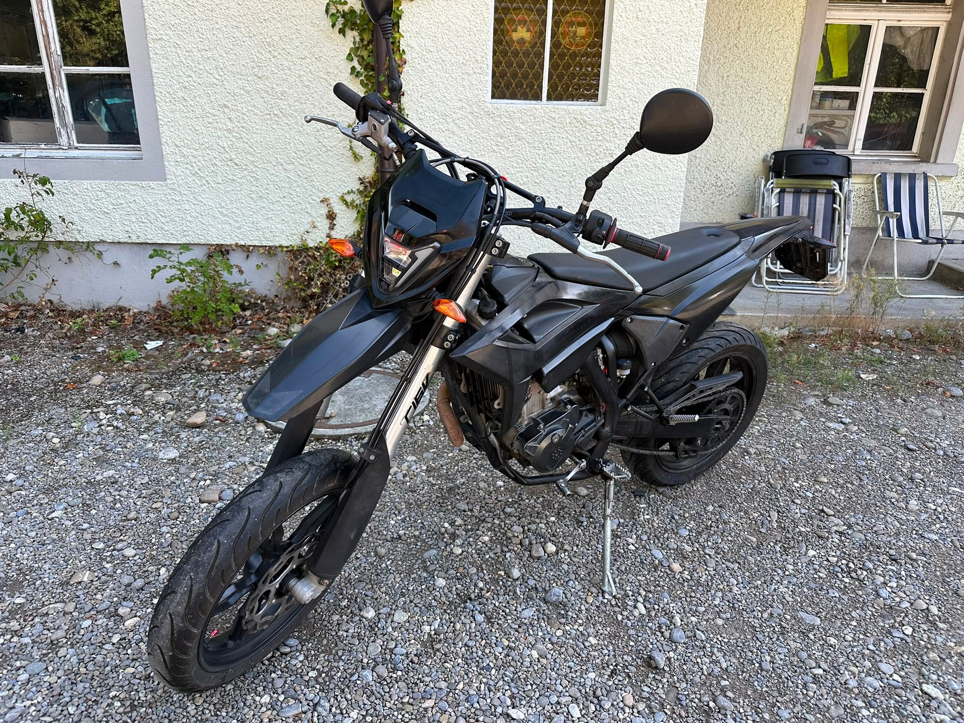 BETA 4T 125-image-1