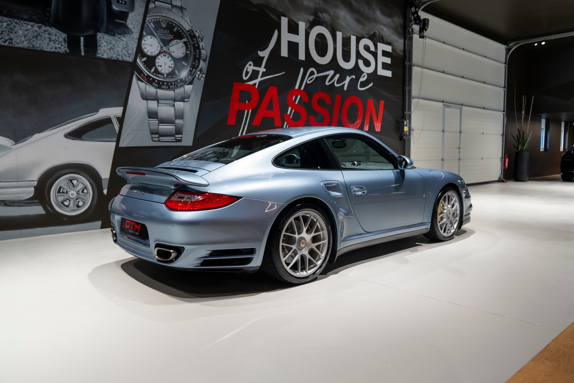 PORSCHE 911 Turbo S PDK-showroom-element-3