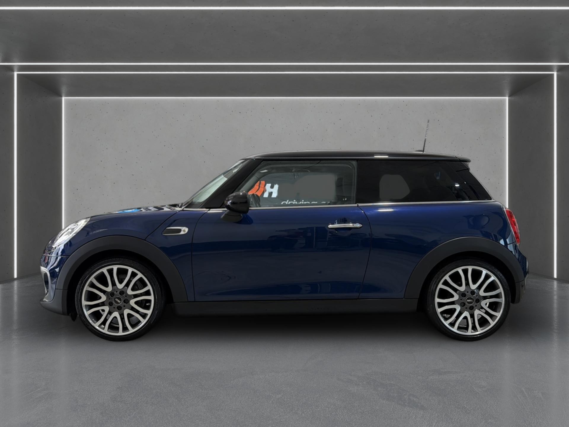 MINI Cooper-image-4