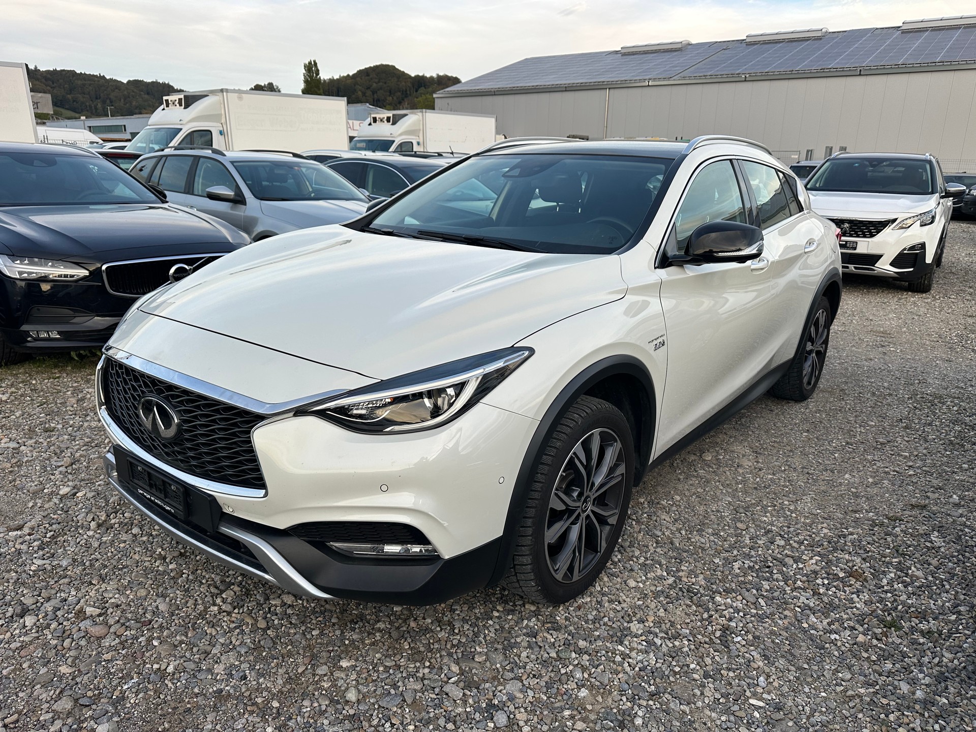 INFINITI QX30 2.2d Premium DCT AWD