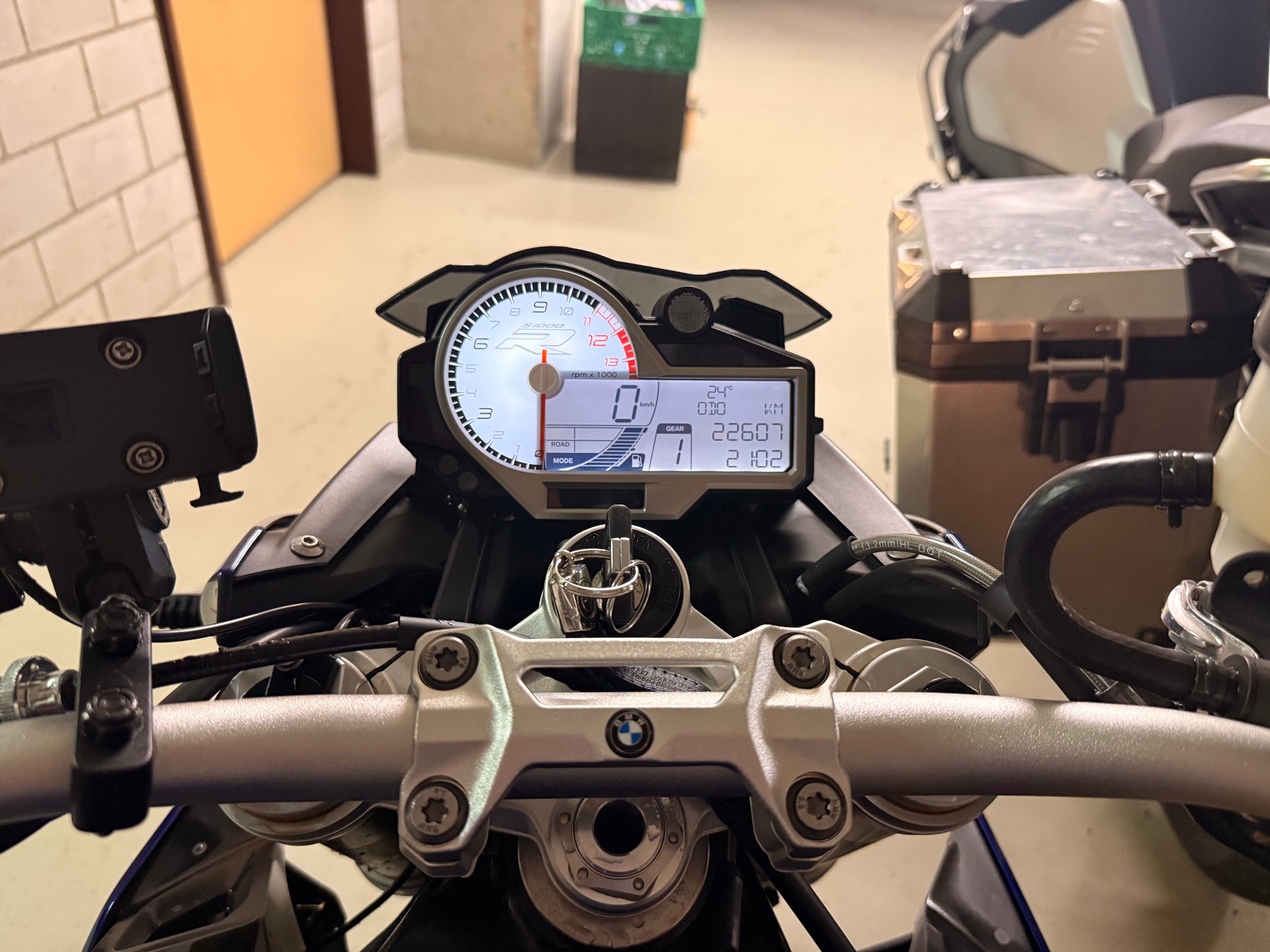 BMW S 1000 R ABS-image-2