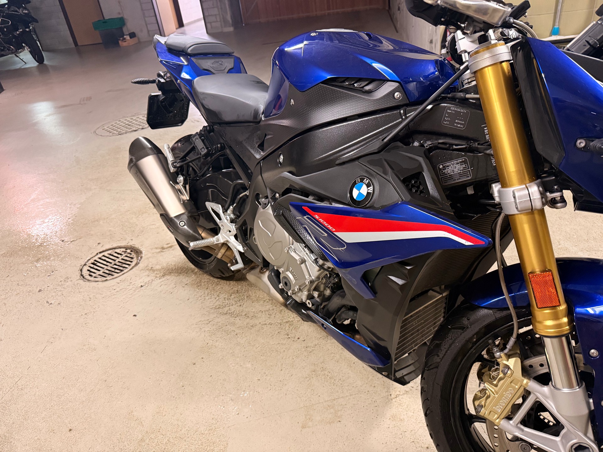 BMW S 1000 R ABS-image-1