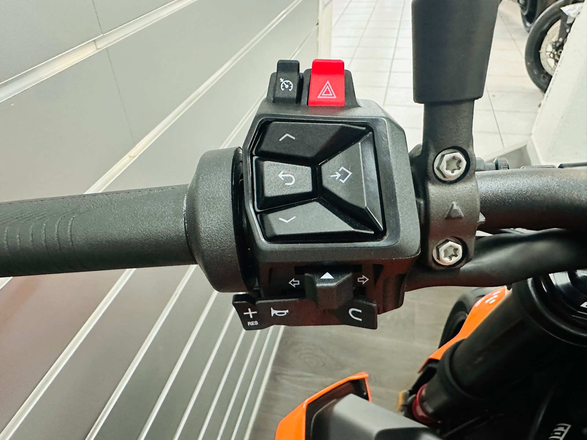 KTM 790 Duke (35kW)-image-8
