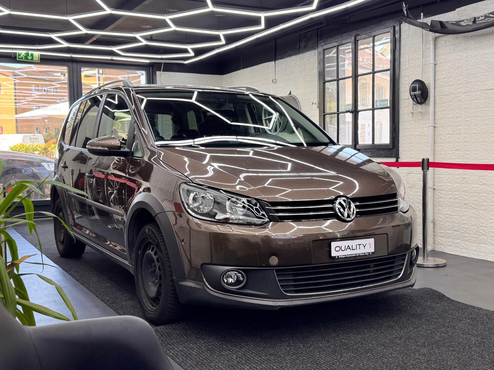 VW CrossTouran 1.4 TSI DSG