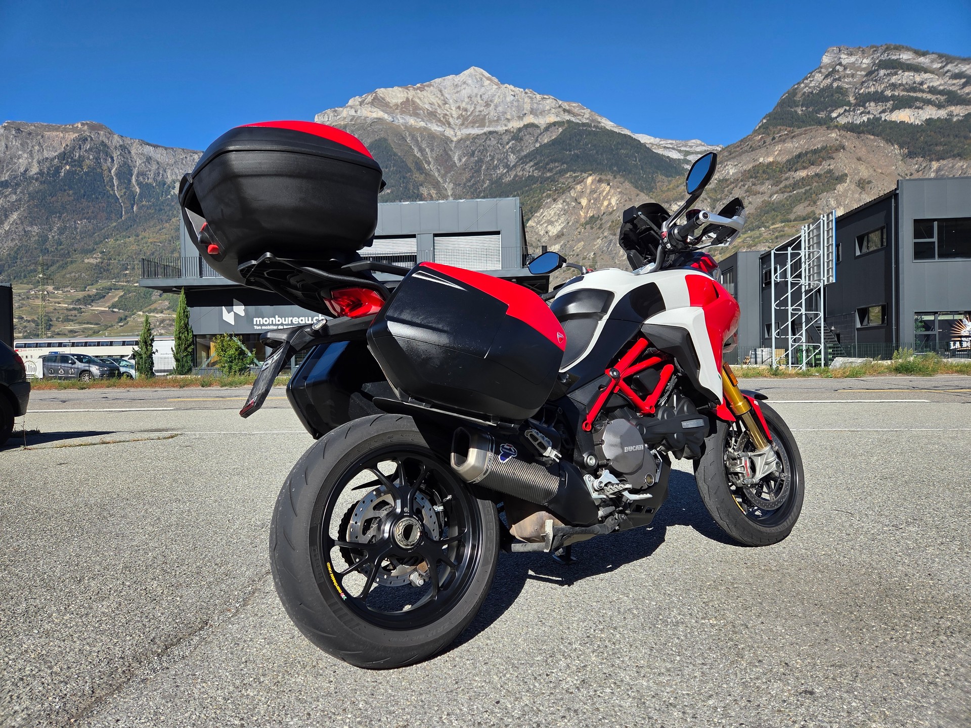 DUCATI Multistrada 1260 Pikes Peak-image-2