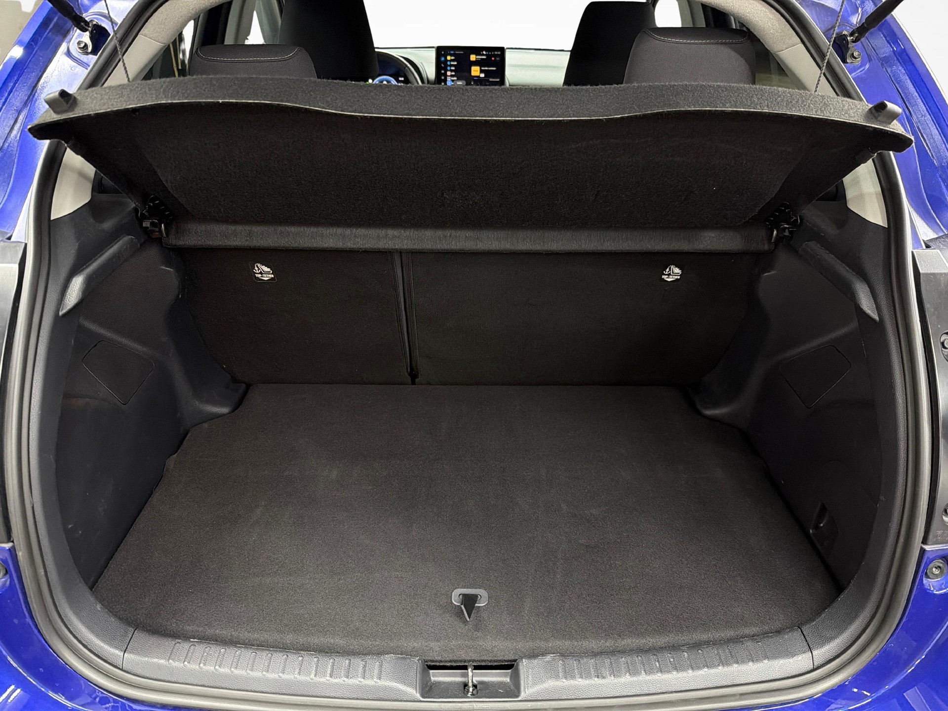 TOYOTA Yaris 1.5 VVT-i HSD Trend-image-11
