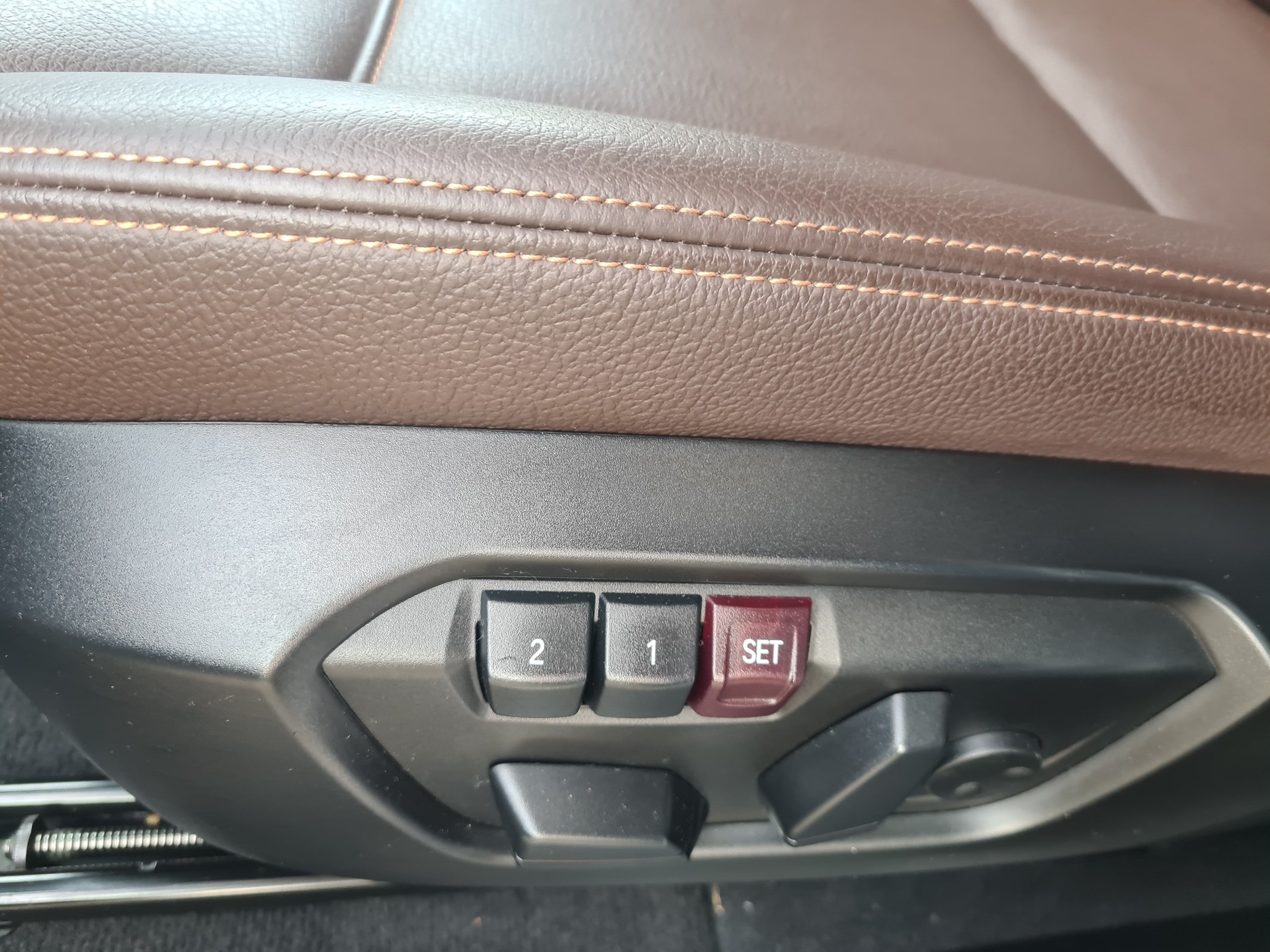 BMW X4 xDrive 20d xLine Steptronic-image-8
