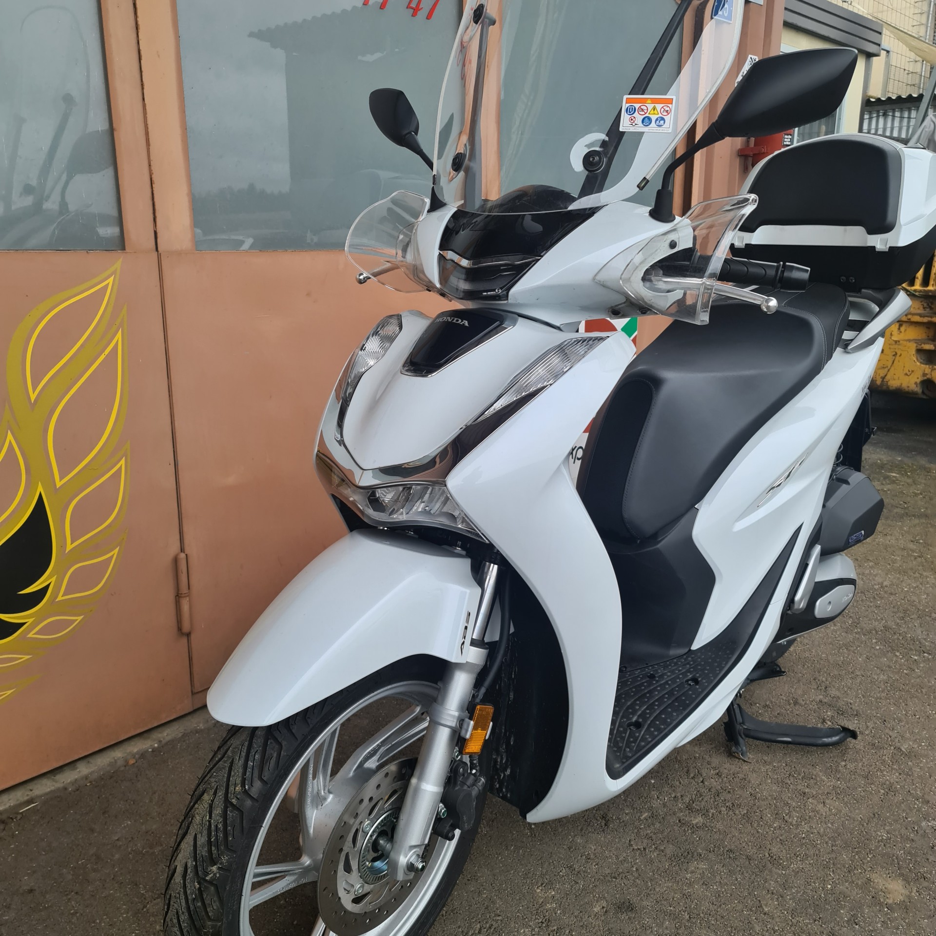 HONDA SH 125 +-image-5