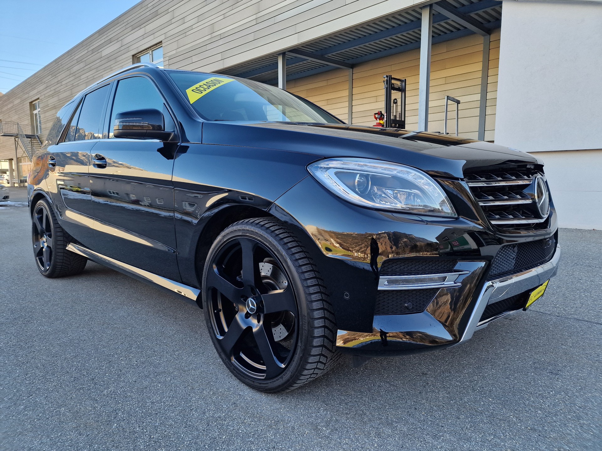 MERCEDES-BENZ ML 350 BlueTEC Executive 4Matic 7G-Tronic-showroom-element-1