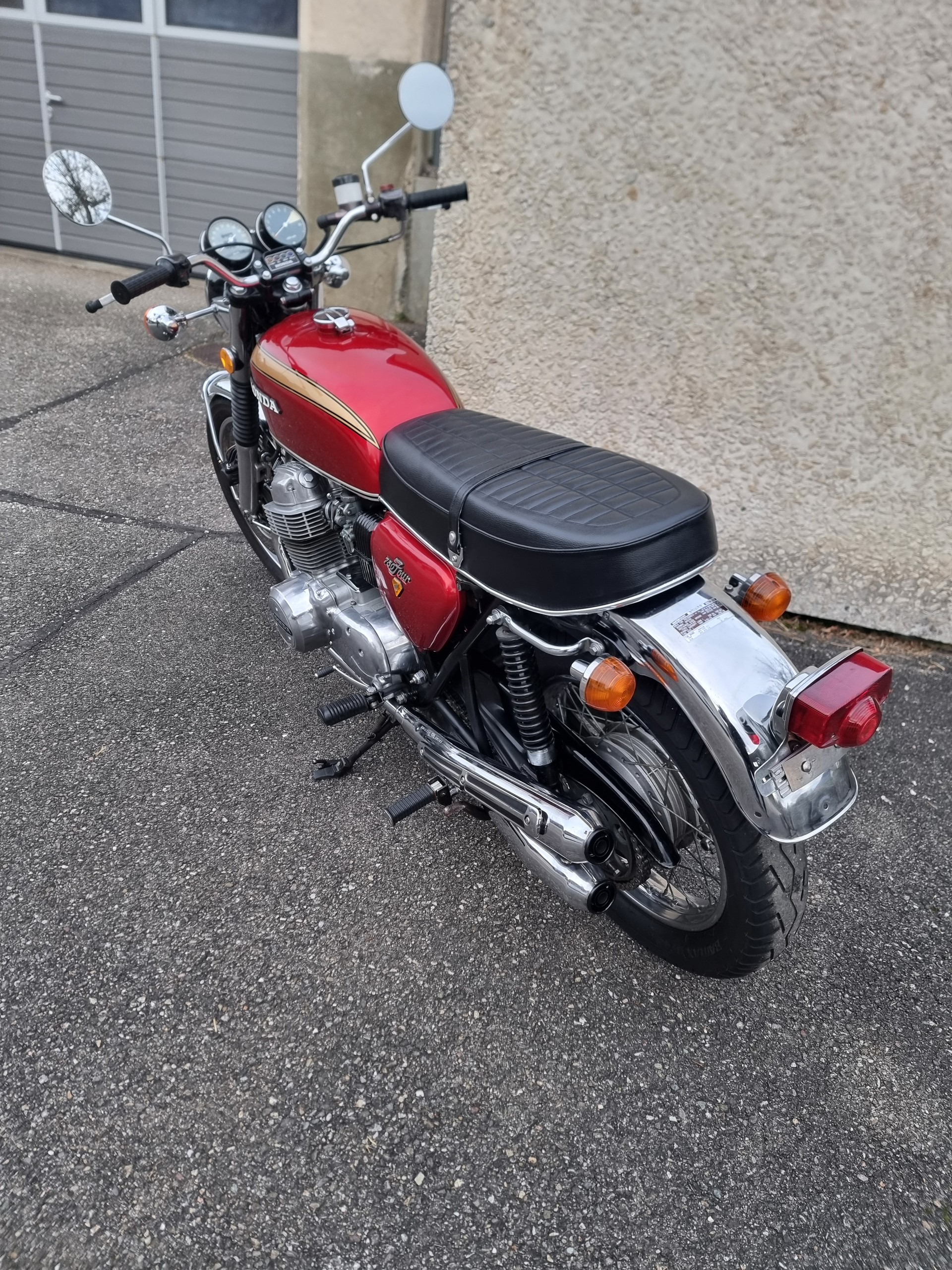 HONDA CB 750 Four-image-3