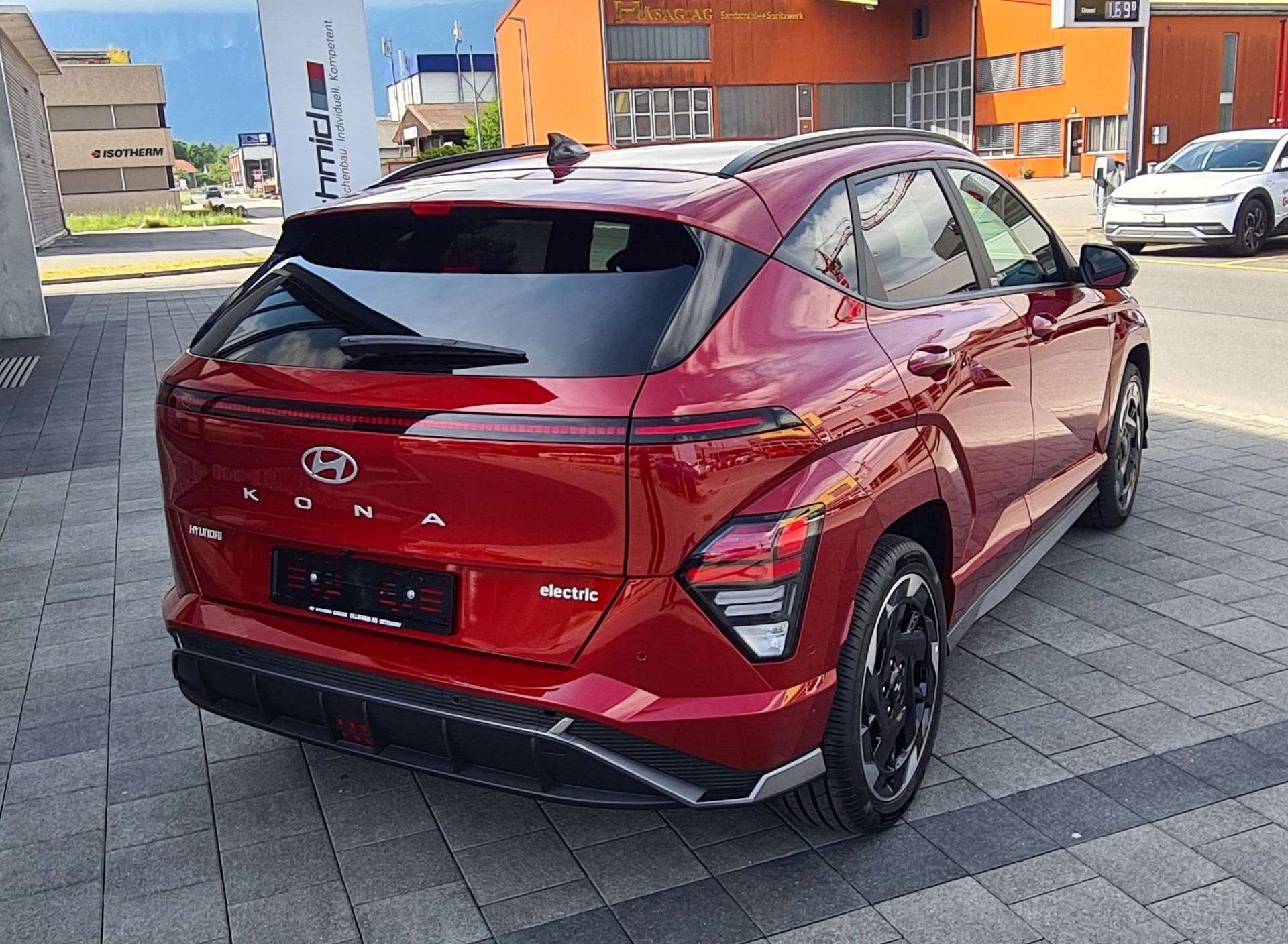 HYUNDAI Kona EV 65.4 kWh N Line-image-4