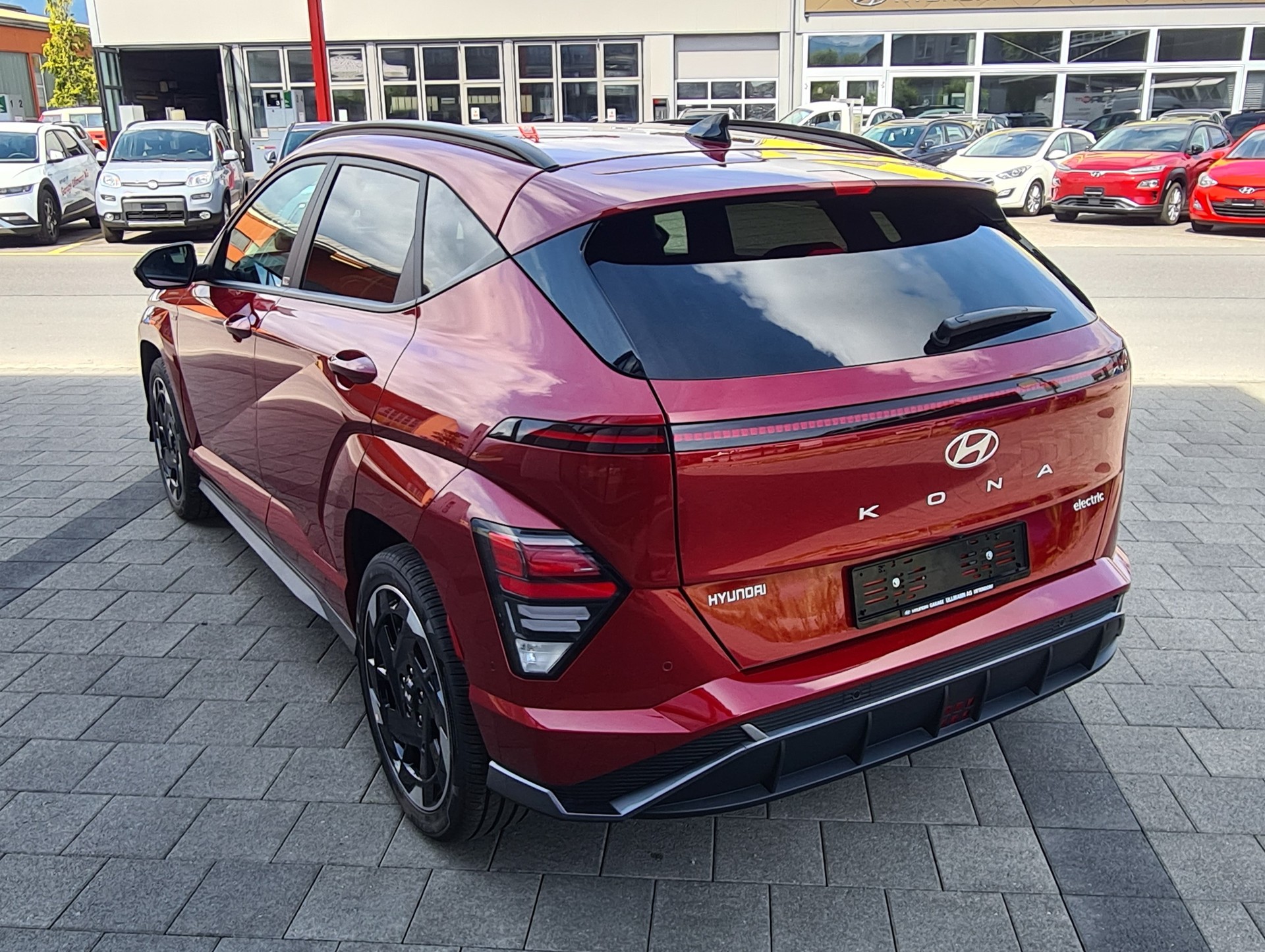 HYUNDAI Kona EV 65.4 kWh N Line-image-5