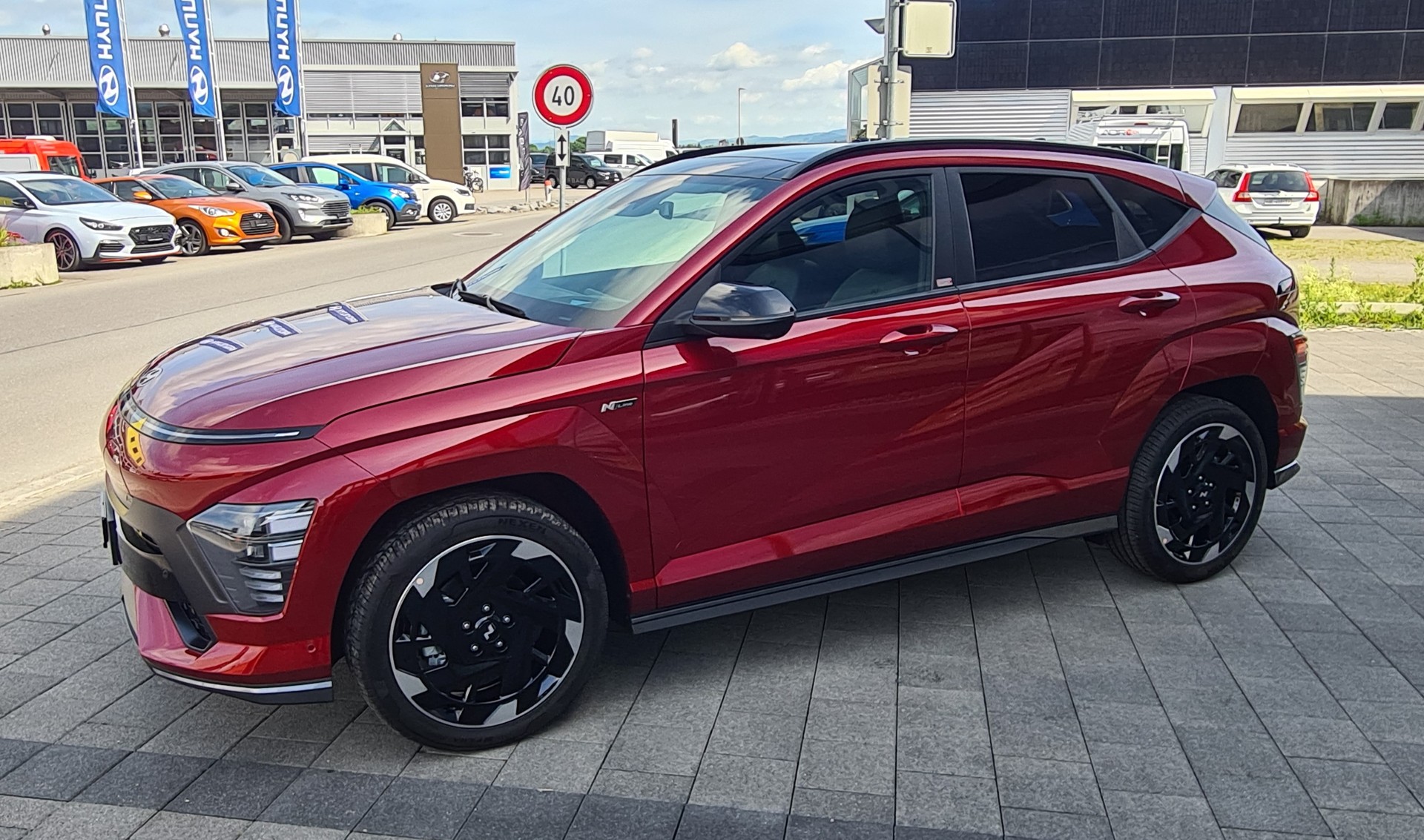 HYUNDAI Kona EV 65.4 kWh N Line-image-7