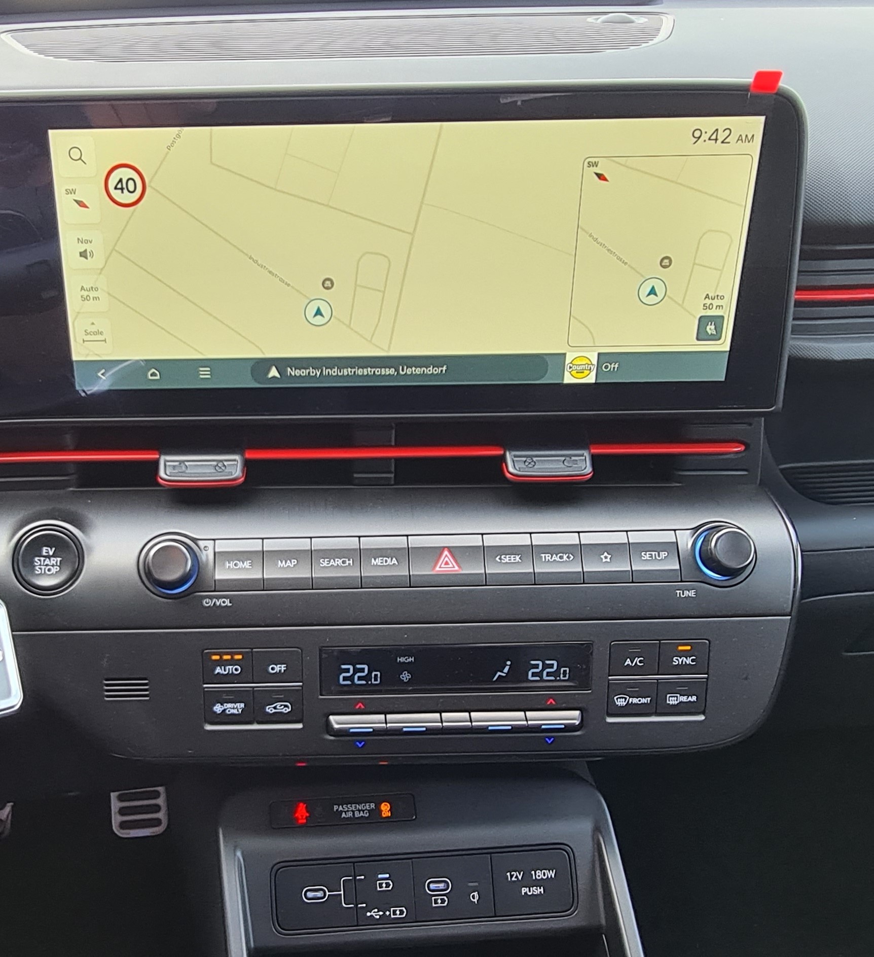 HYUNDAI Kona EV 65.4 kWh N Line-image-13