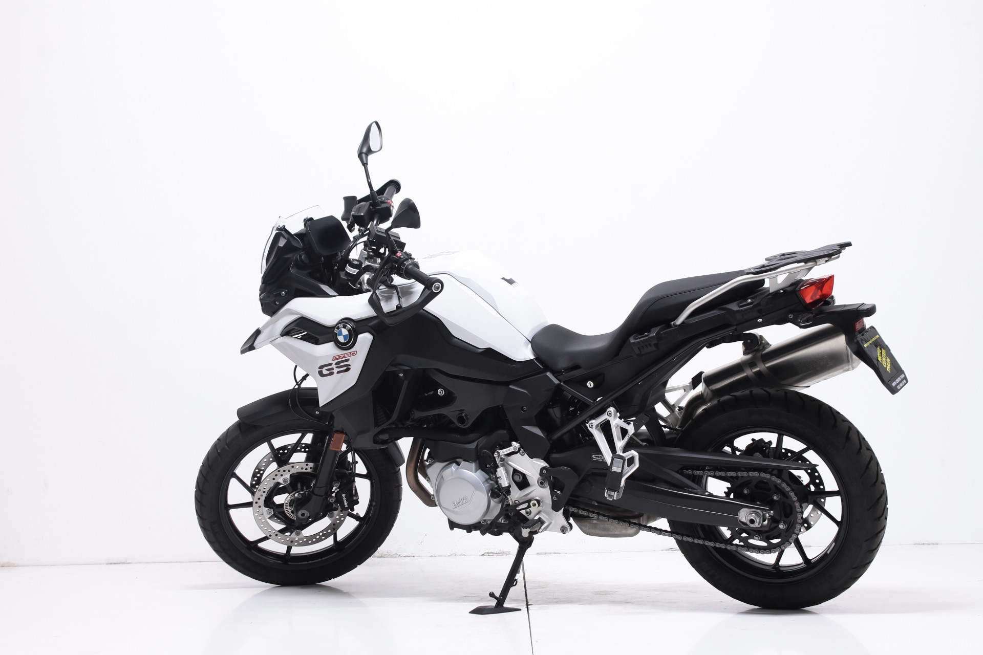 BMW F 750 GS-image-3