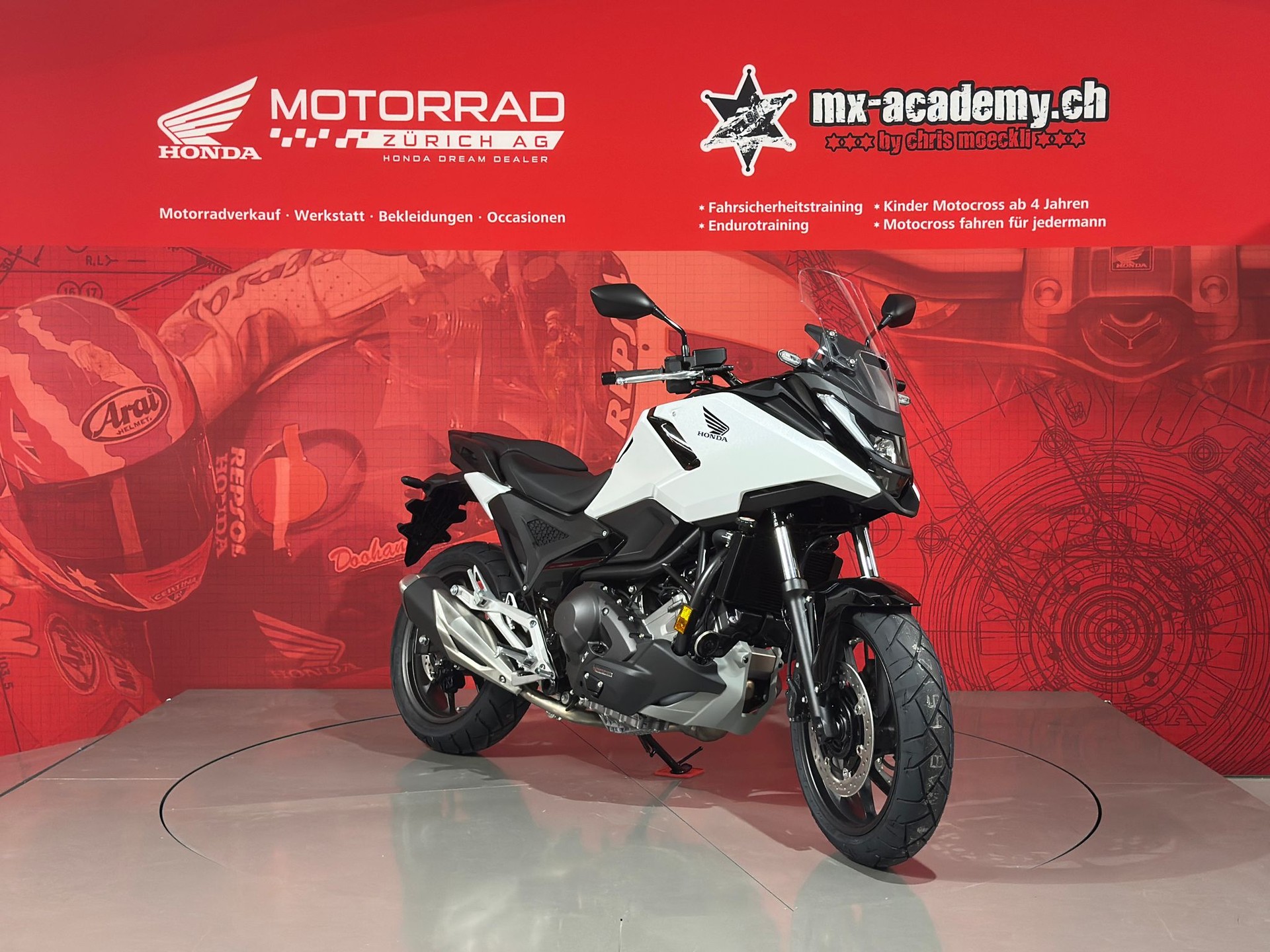 HONDA NC 750 - DCT- Modell 2025 *Neufahrzeug*-image-1