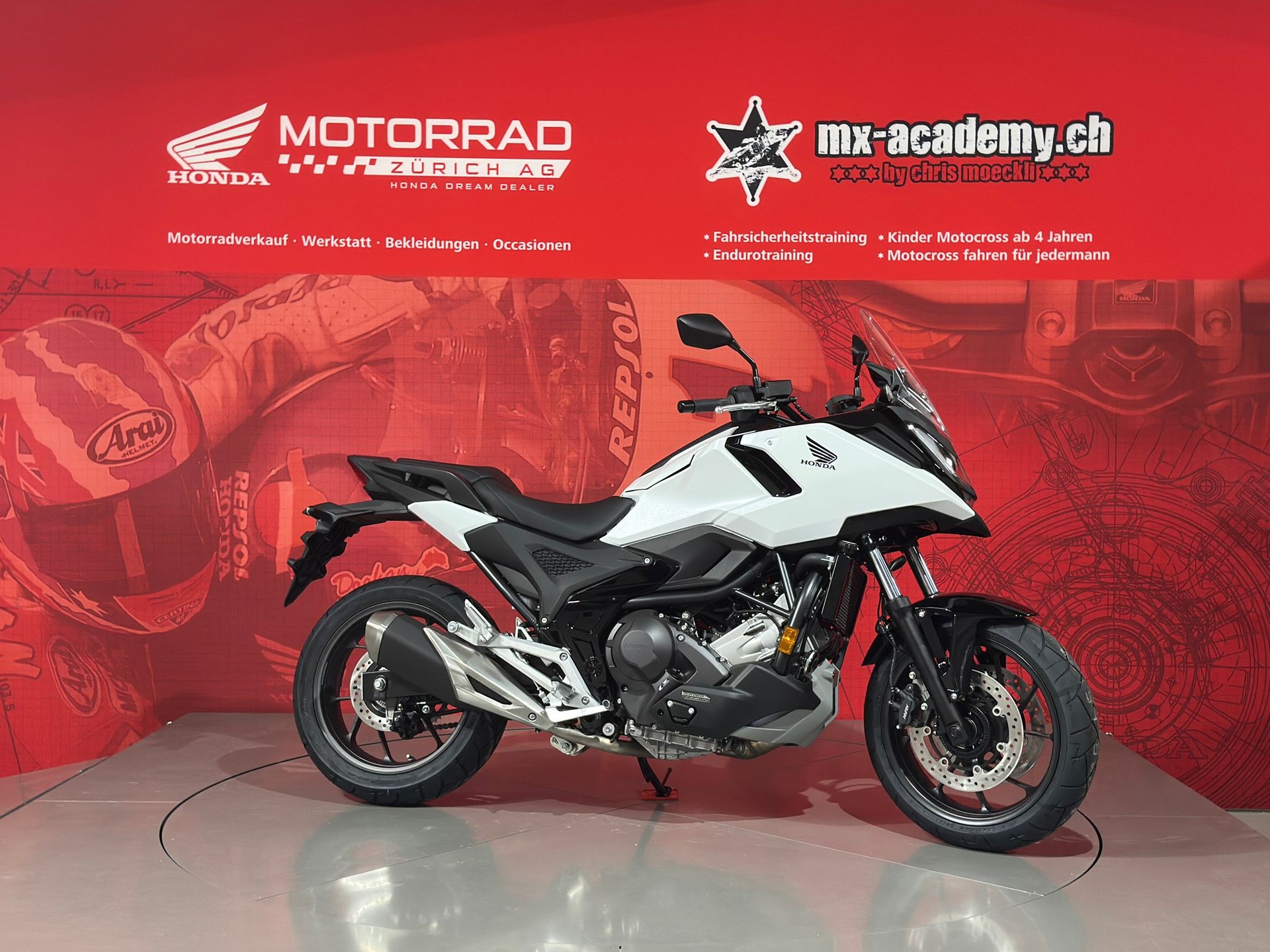 HONDA NC 750 - DCT- Modell 2025 *Neufahrzeug*-image-2