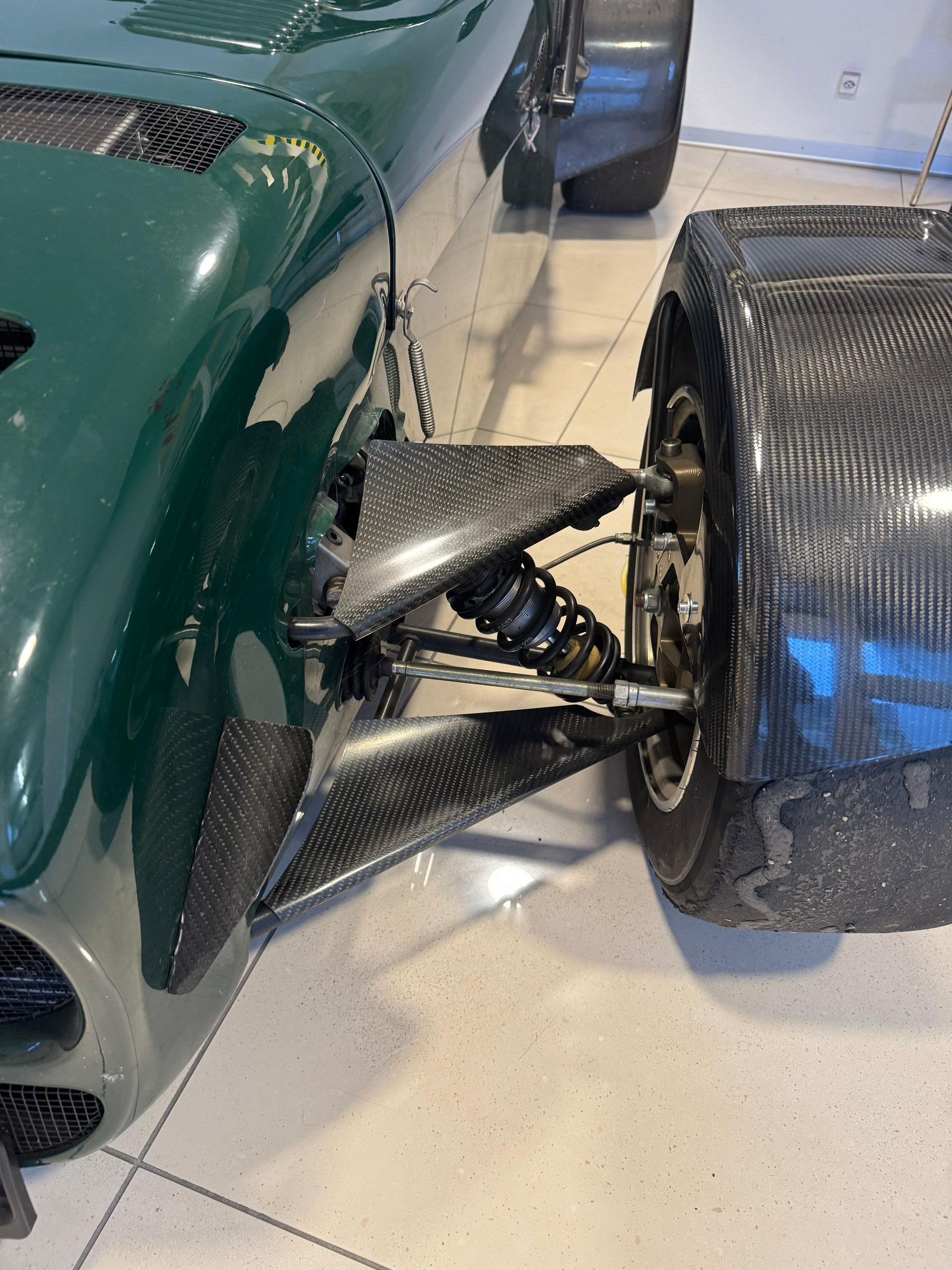 CATERHAM Seven 620R S3 RACE-image-8
