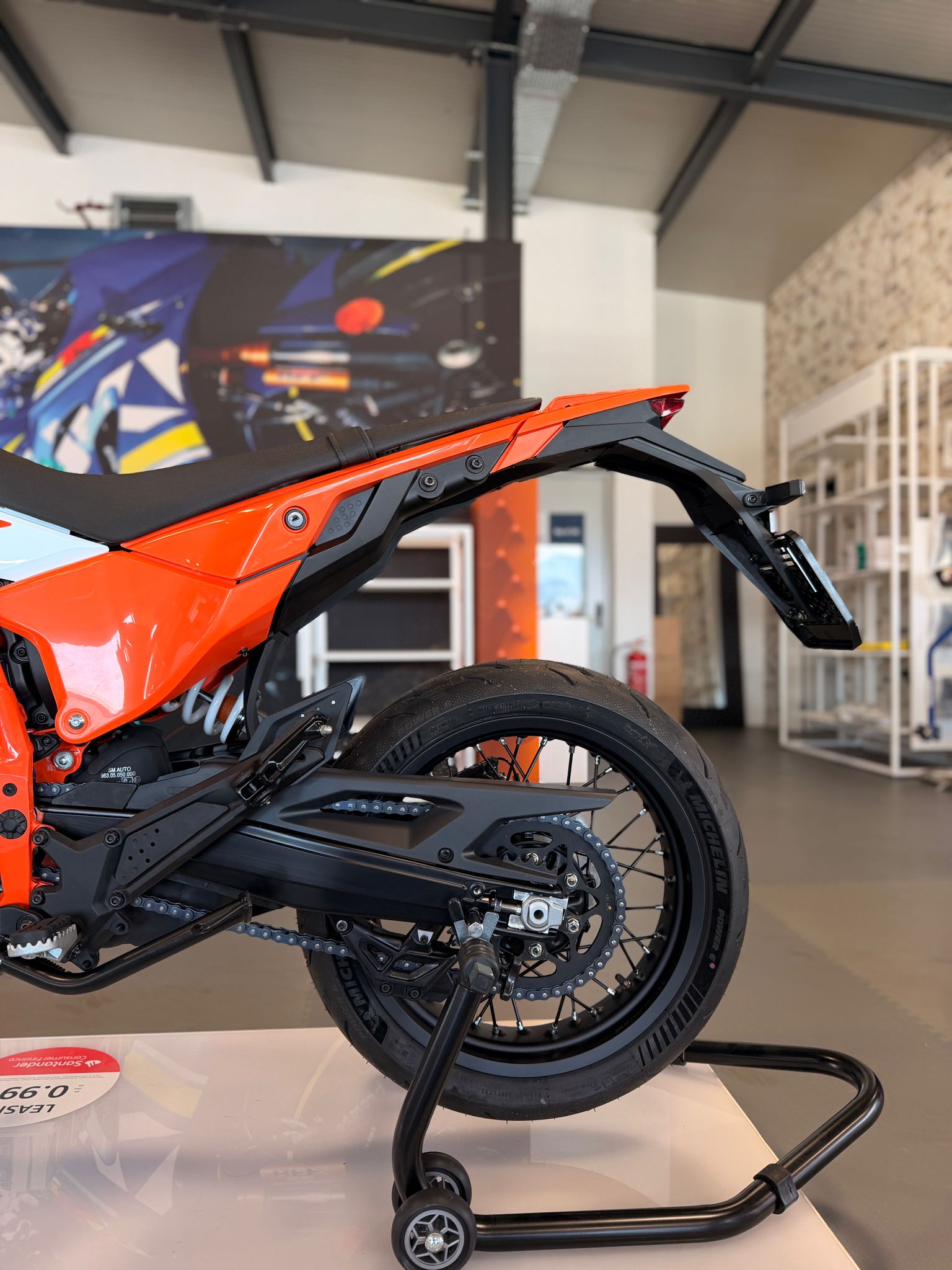 KTM 390 SMC R 2026-image-3