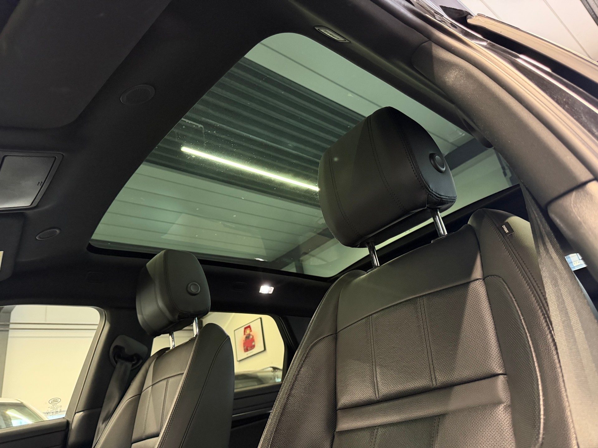 LAND ROVER Range Rover Evoque R-Dynamic D 200 S-image-14