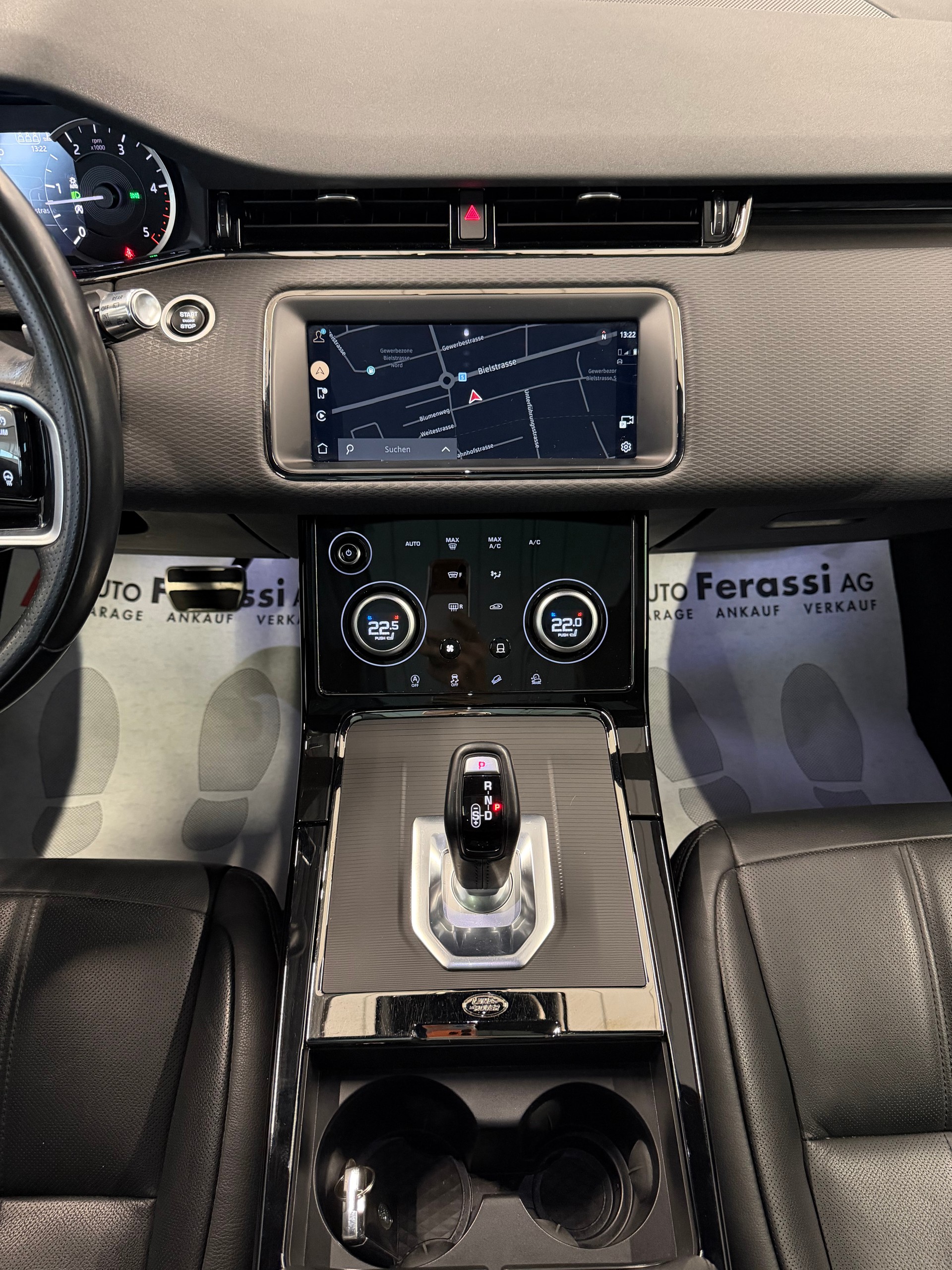LAND ROVER Range Rover Evoque R-Dynamic D 200 S-image-12