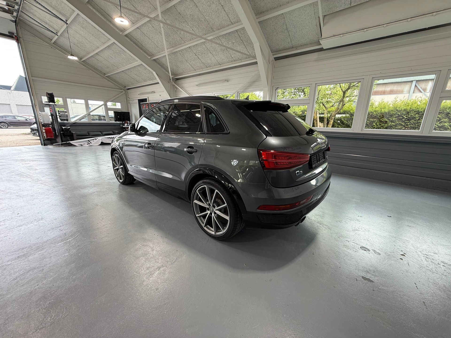 AUDI Q3 1.4 TFSI ultra sport CH🇨ðŸ‡-image-2