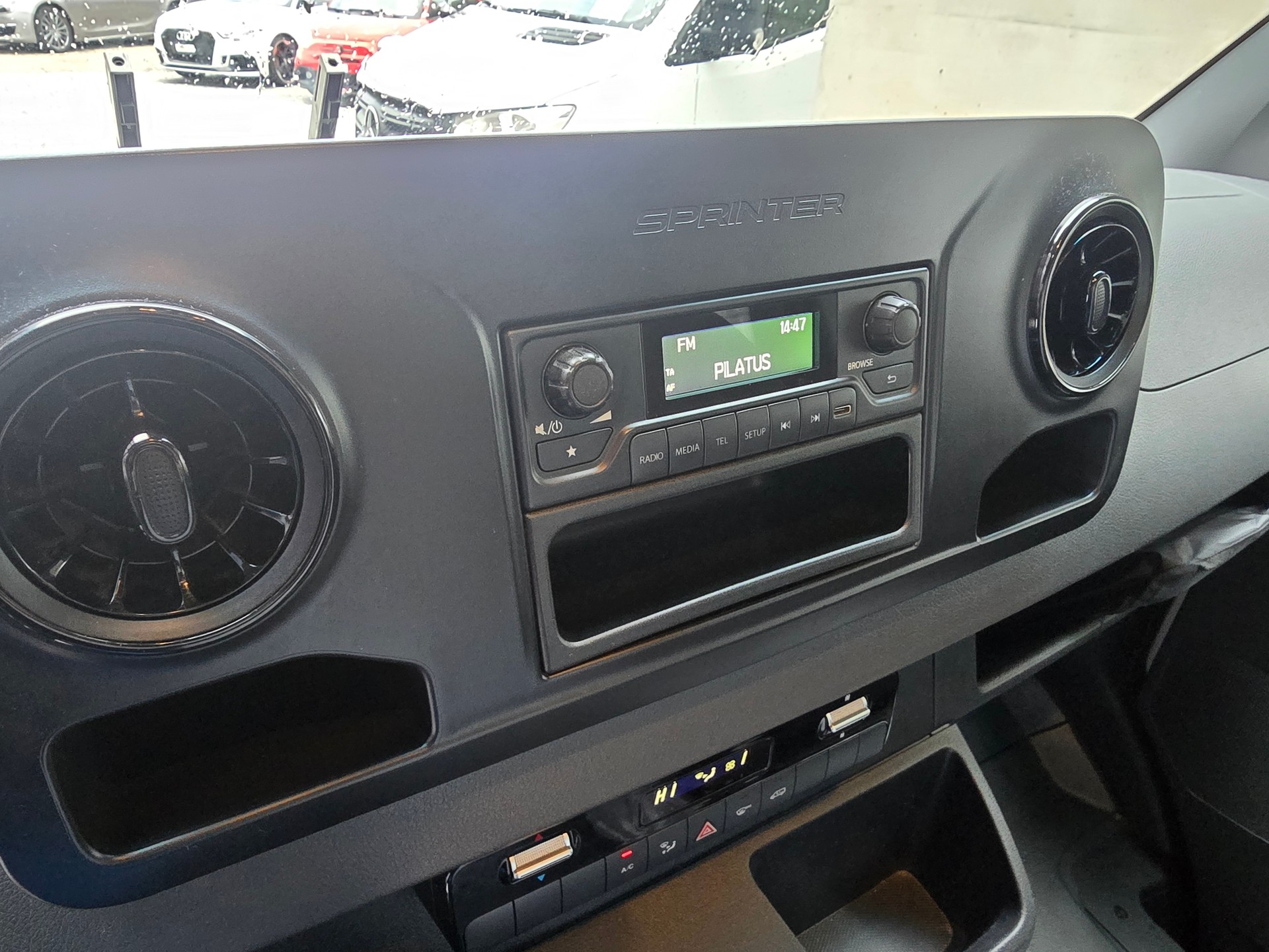 MERCEDES-BENZ Sprinter 516 CDI Lang Teil Hebebühne-image-13