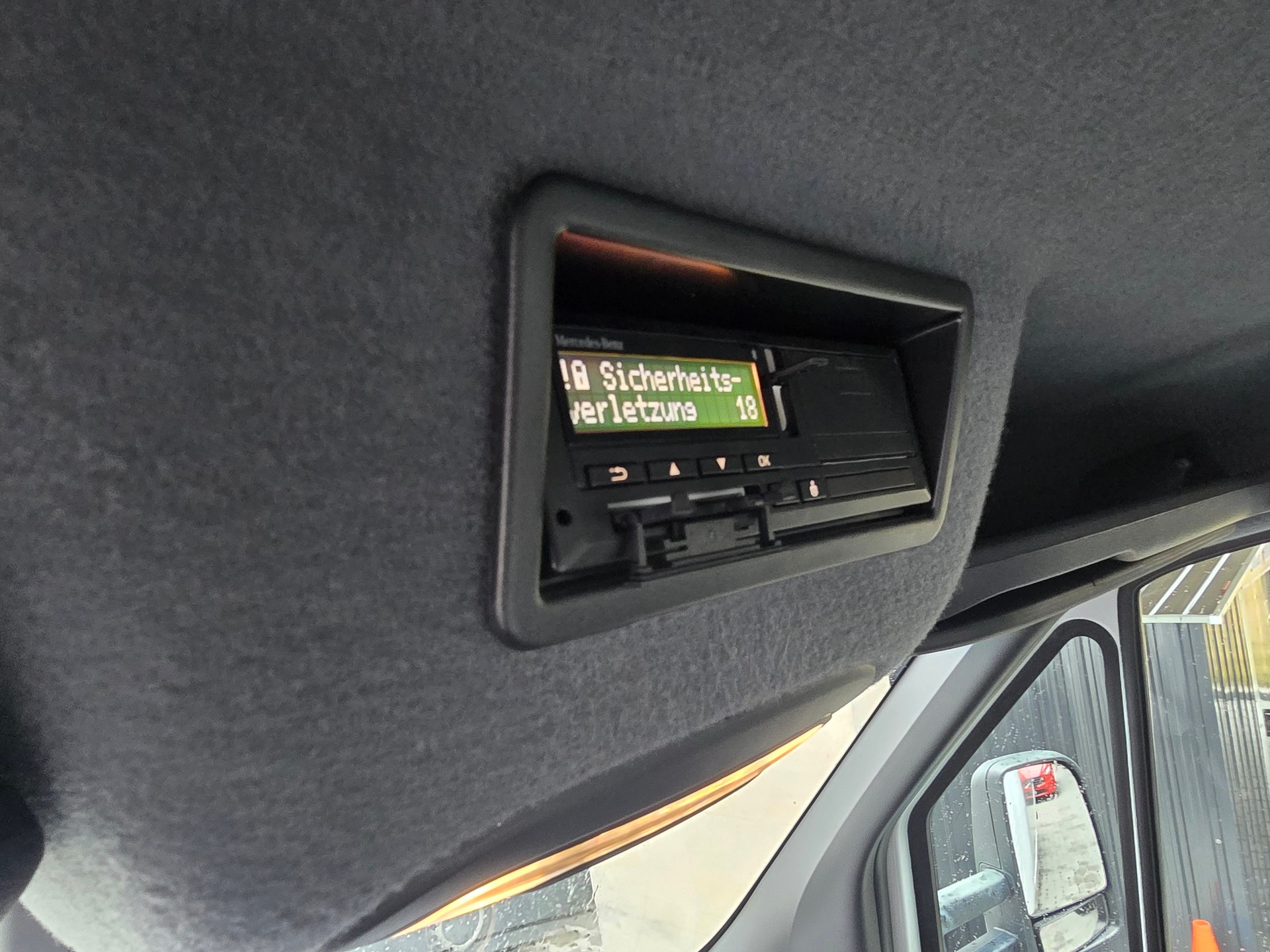 MERCEDES-BENZ Sprinter 516 CDI Lang Teil Hebebühne-image-15