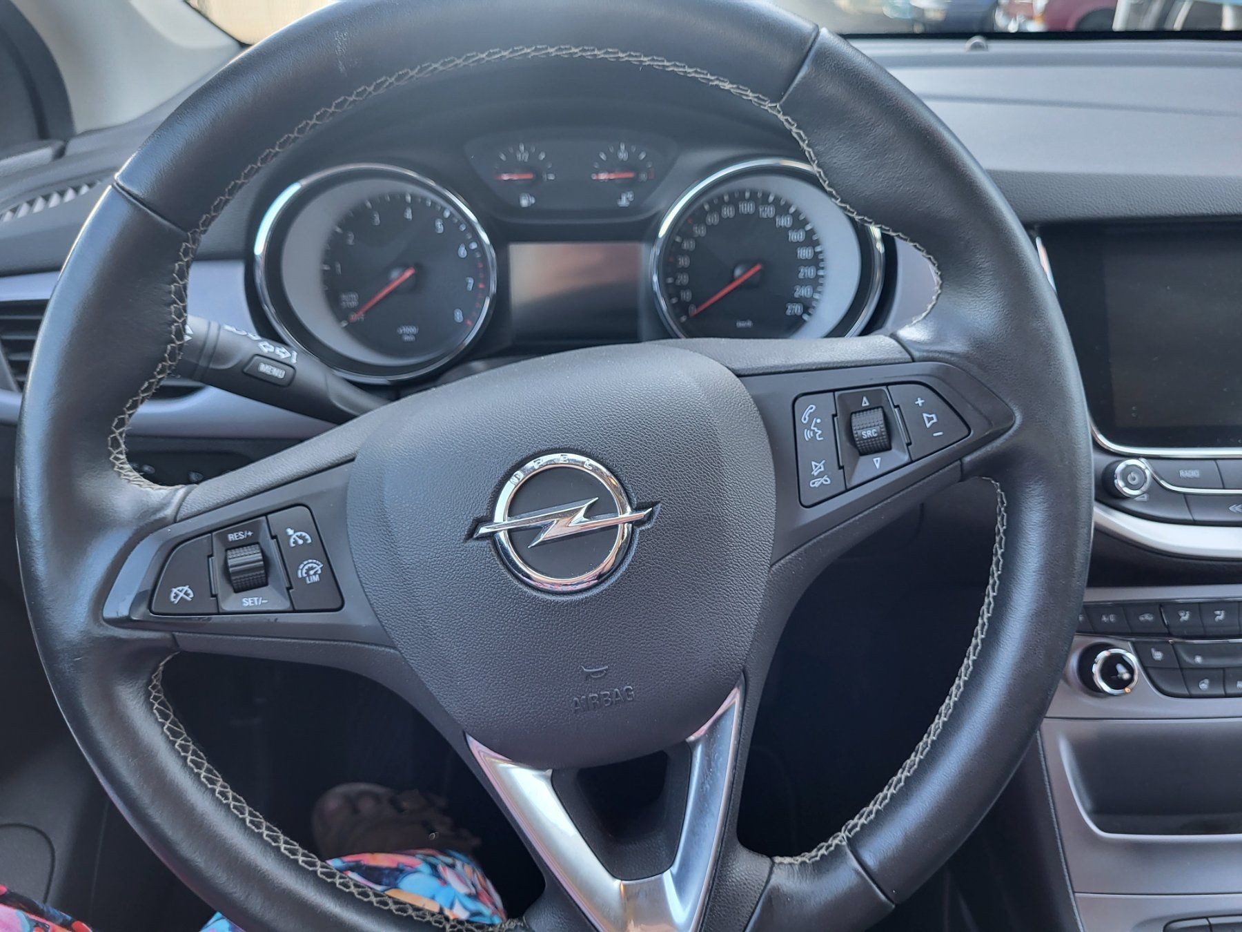 OPEL Astra 1.4i Turbo Enjoy-image-6