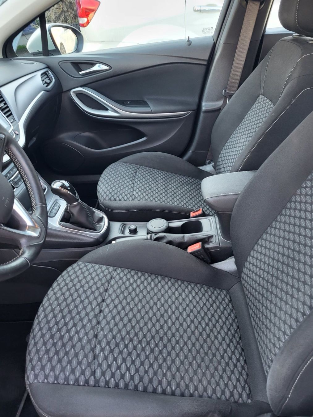 OPEL Astra 1.4i Turbo Enjoy-image-5