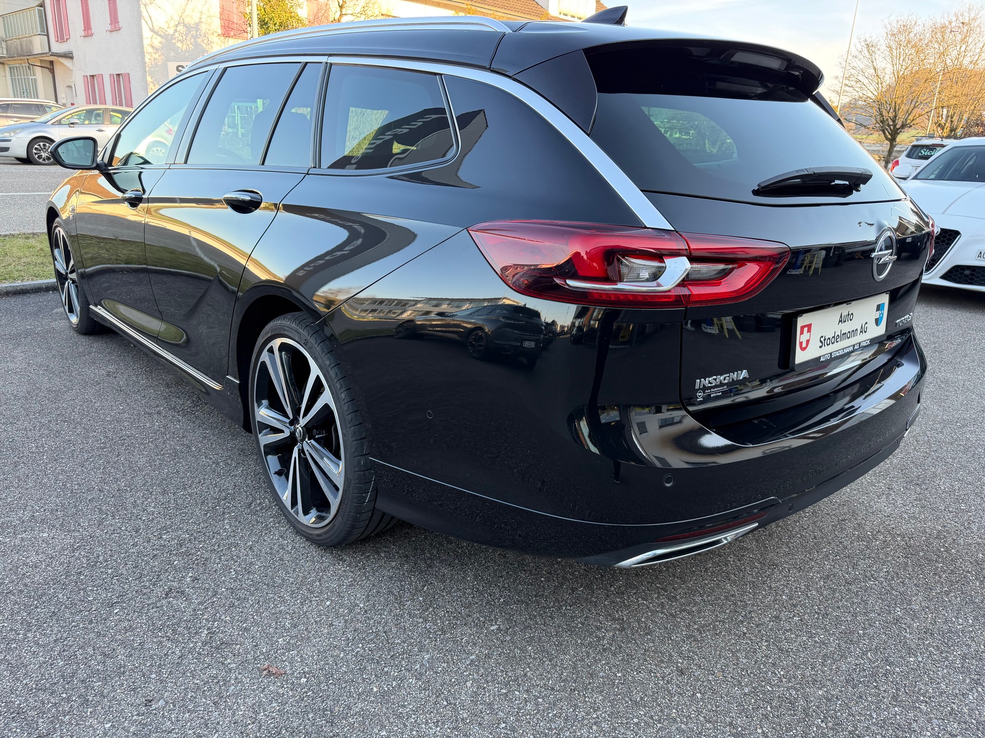 OPEL Insignia Sports Tourer OPC-Line 4x4-image-9