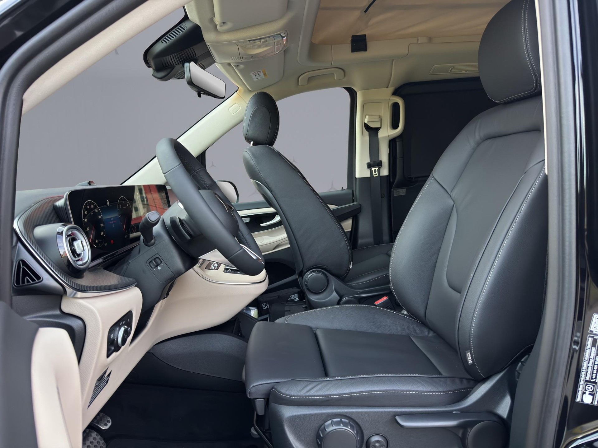 MERCEDES-BENZ Marco Polo 300 d-image-10