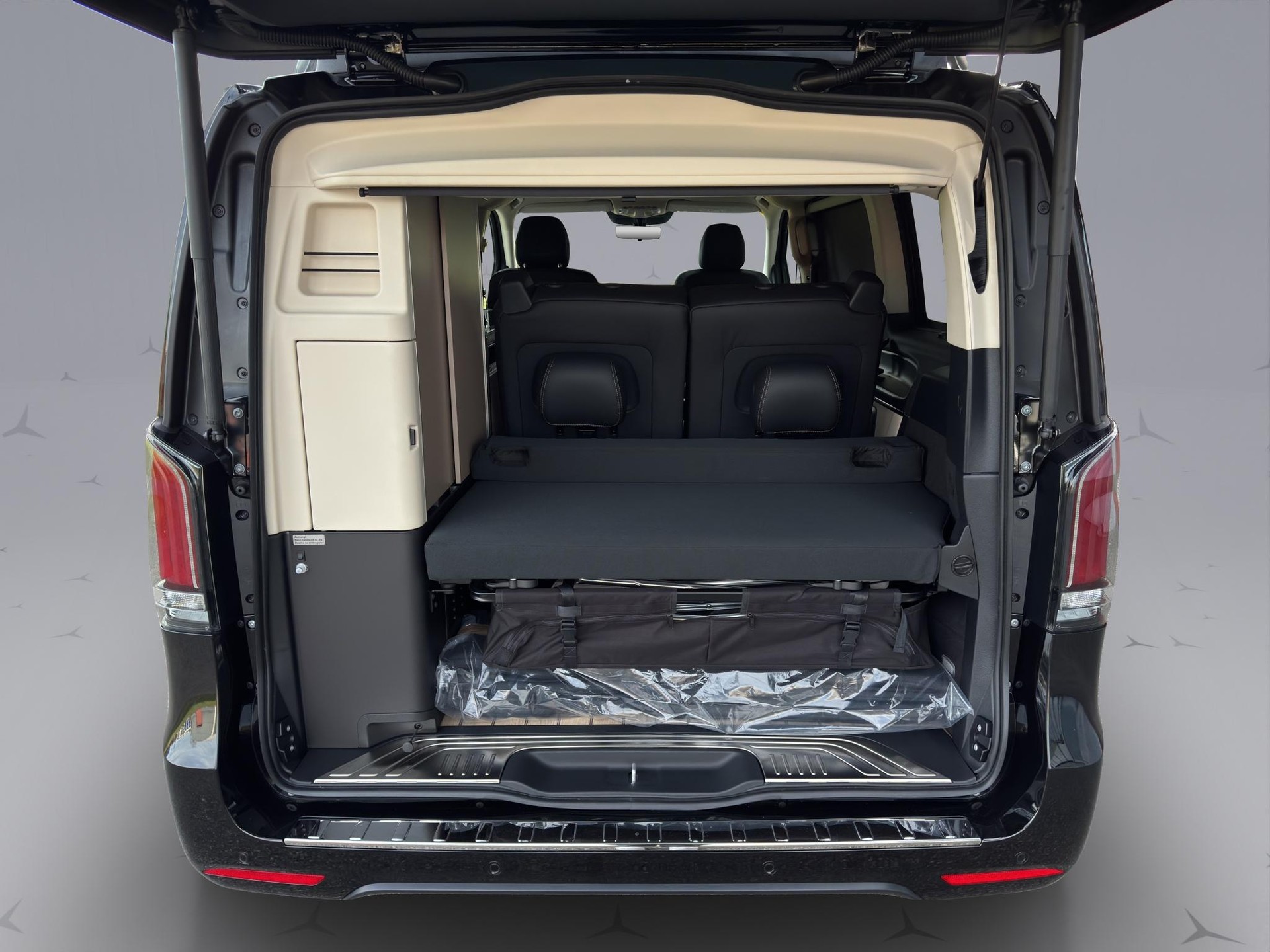 MERCEDES-BENZ Marco Polo 300 d-image-18